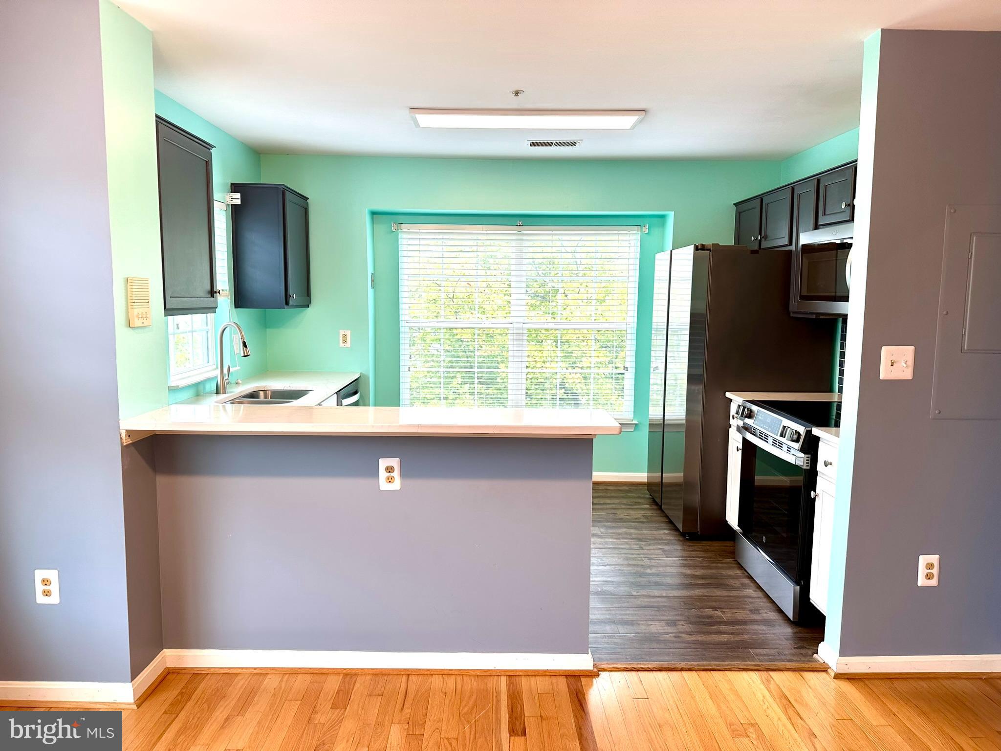 KENTLANDS RIDGE - Residential