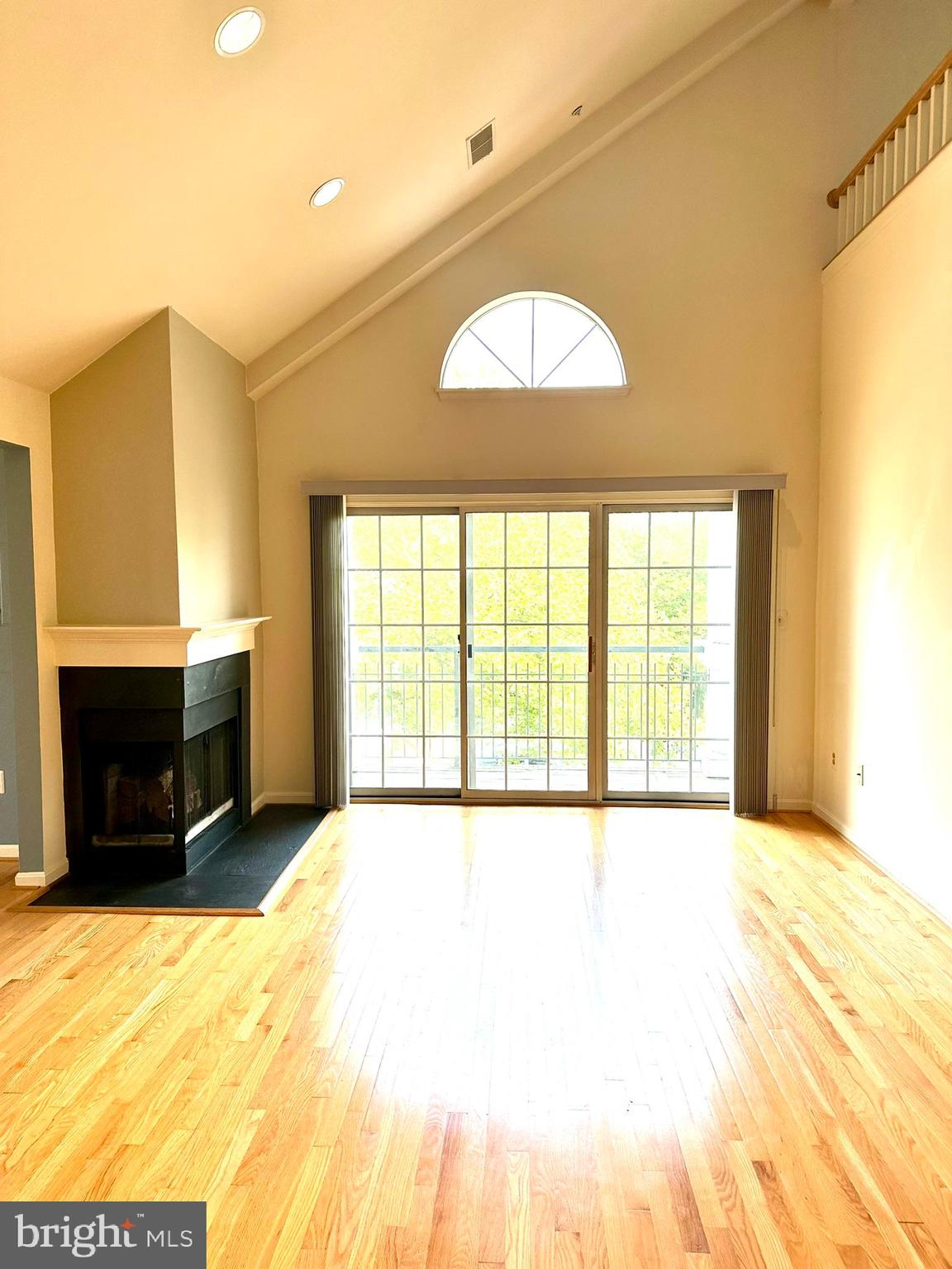 KENTLANDS RIDGE - Residential