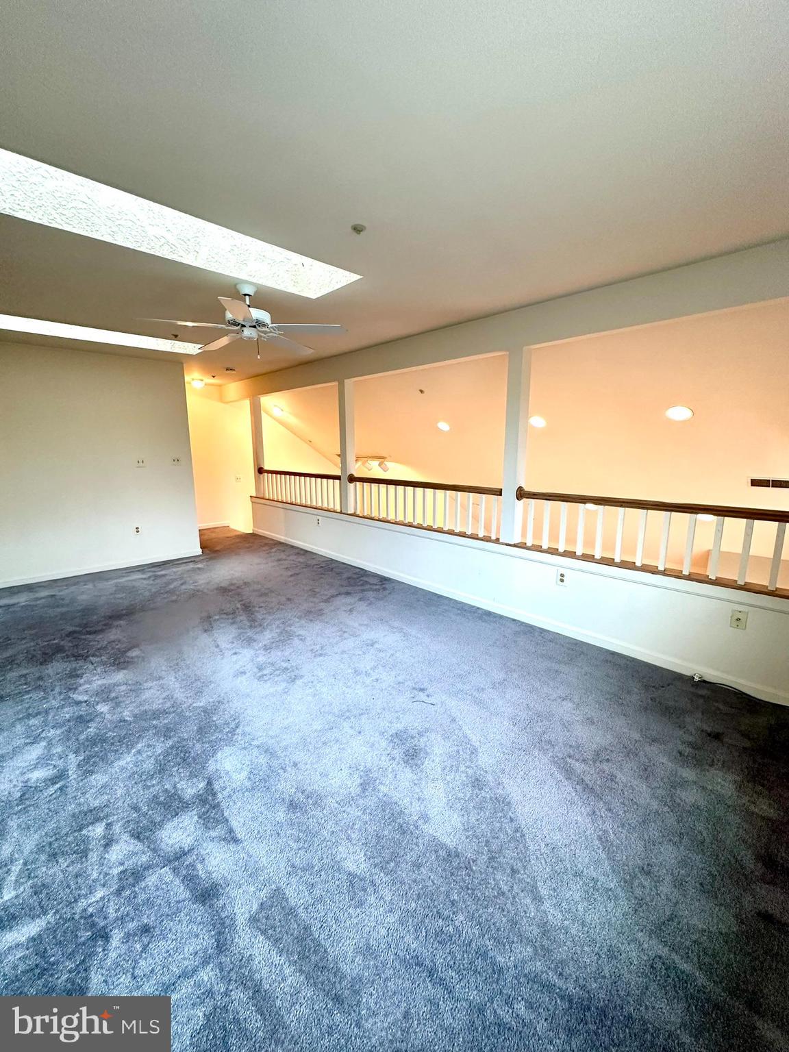 KENTLANDS RIDGE - Residential