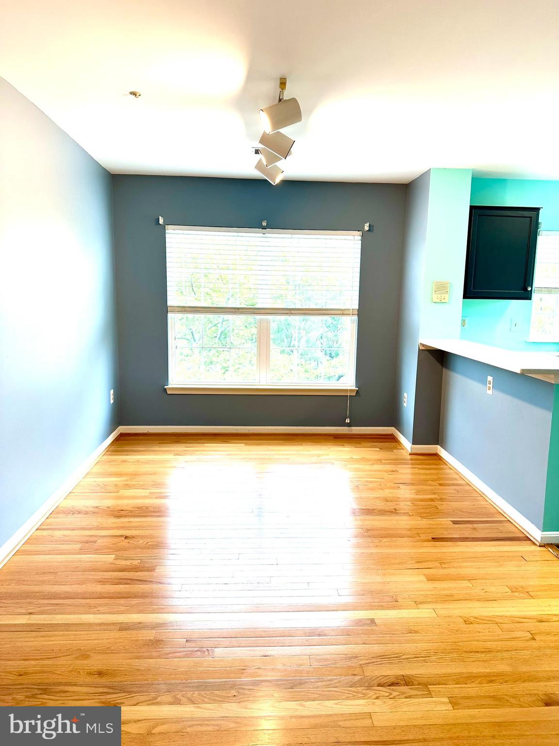 KENTLANDS RIDGE - Residential