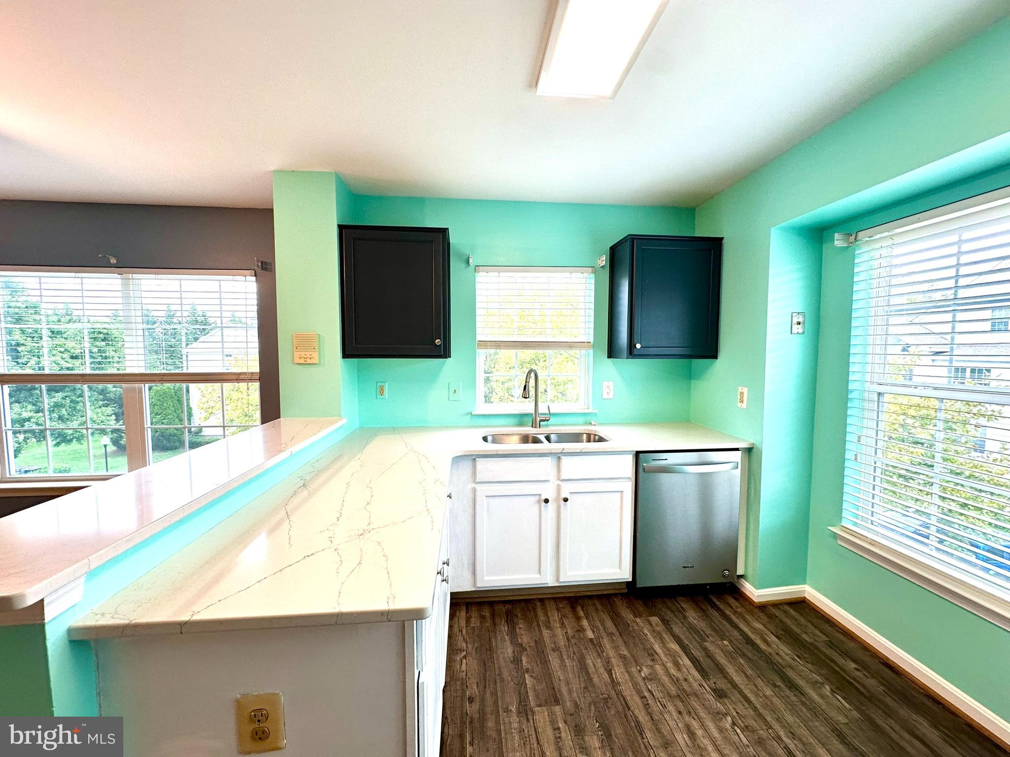 KENTLANDS RIDGE - Residential