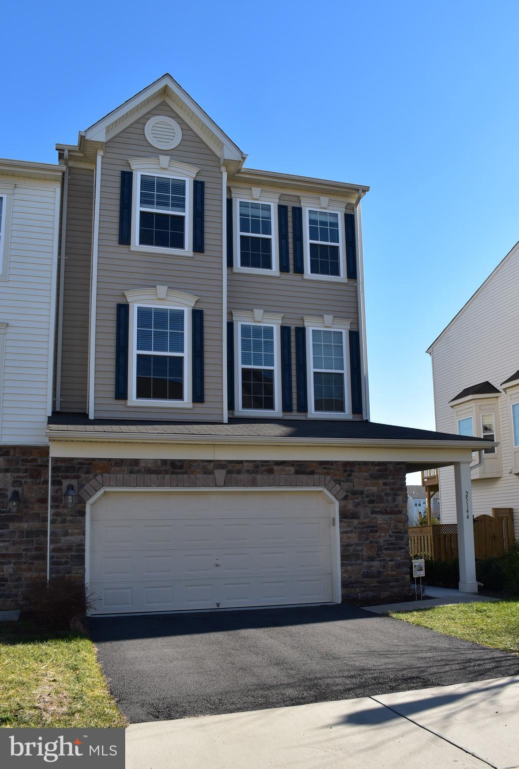 STONE RIDGE SOUTH - Residential