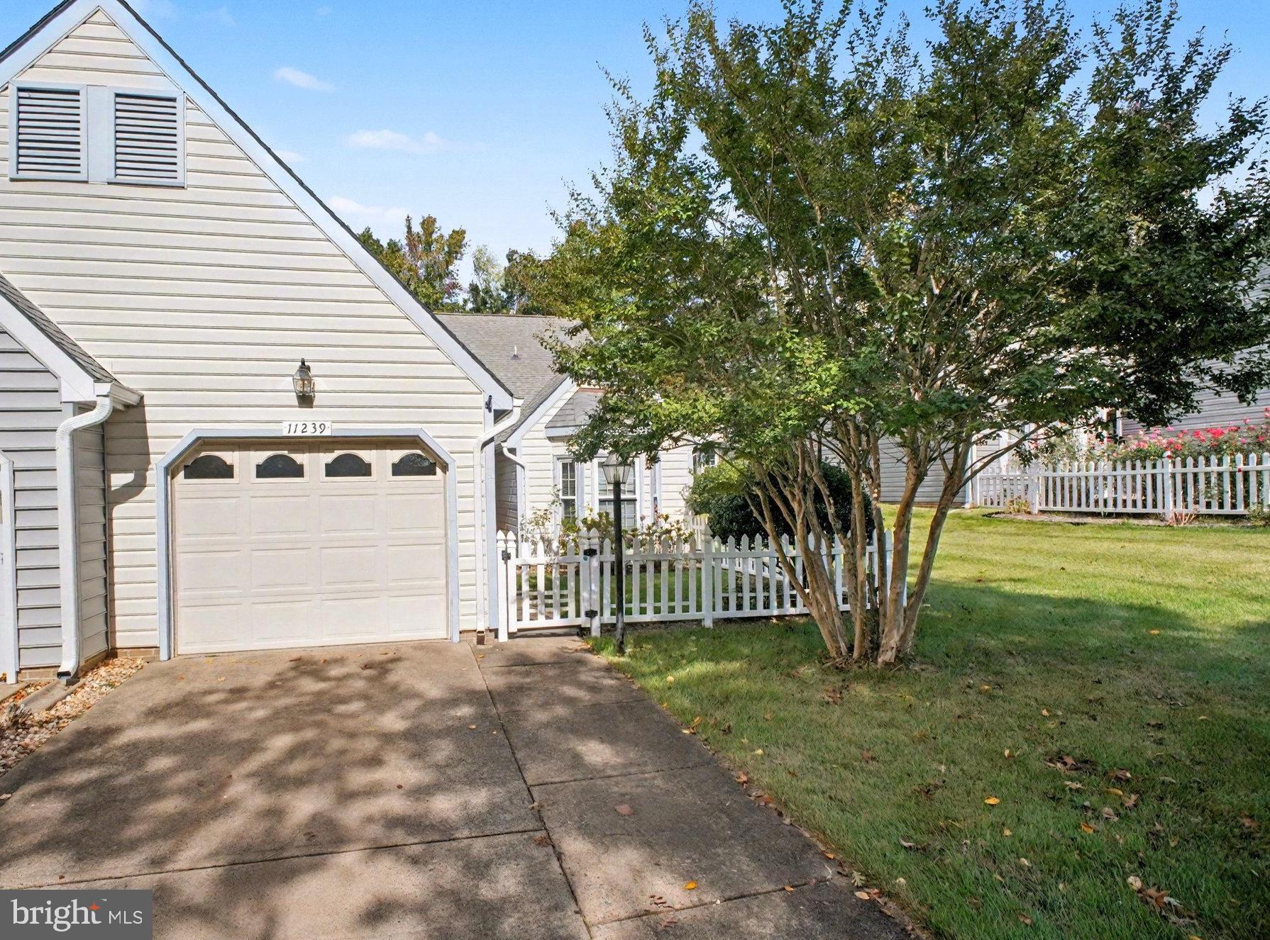 11239 STONE MILL COURT