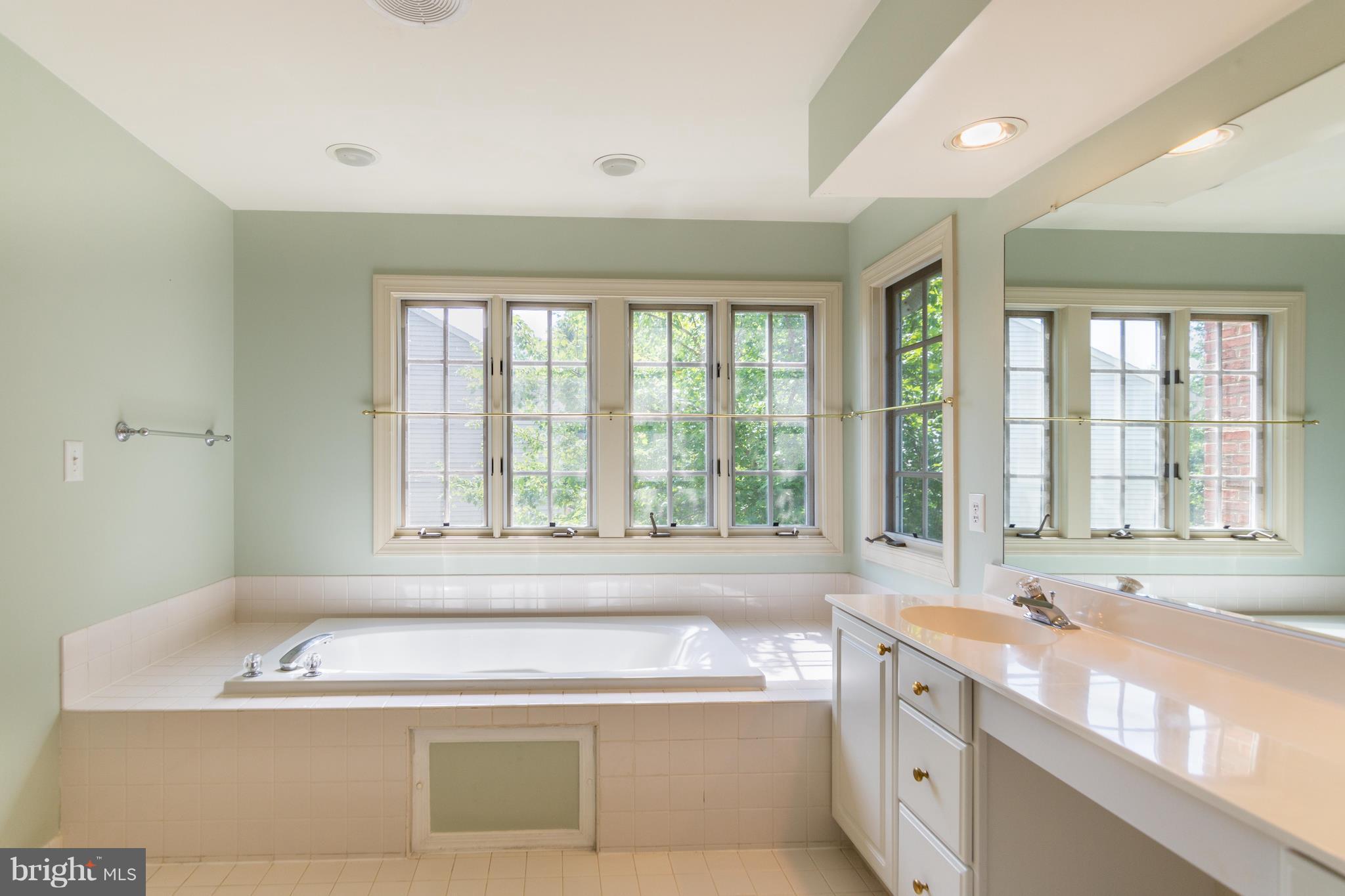 ROSEWOOD - Residential