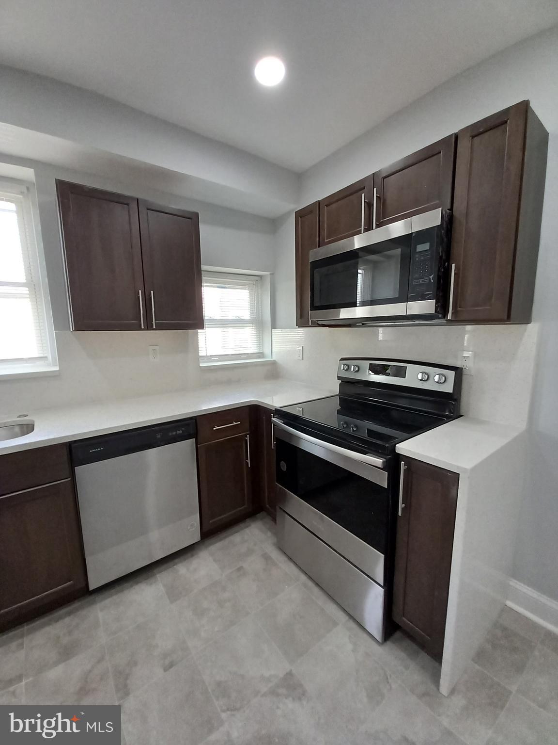 GERMANTOWN (EAST) - Residential Lease