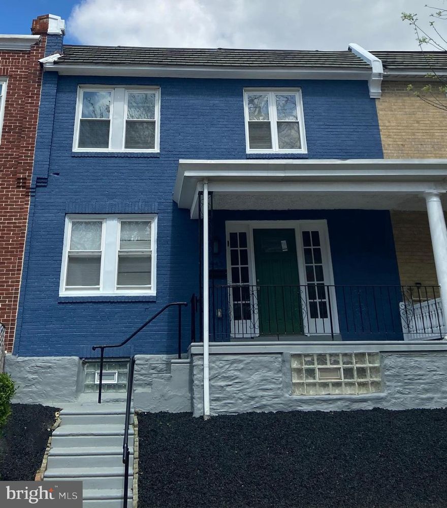 Now available! This home features 3 bedrooms, 1 bathroom, recessed lighting, baseboard molding, and solid hardwood floors throughout. The kitchen offers quartz countertops and backsplash, soft closing cabinets and drawers, and stainless-steel appliances including refrigerator/freezer, dishwasher, garbage disposal, electric 4 burner stove, and built-in microwave. Head to the second floor where you'll find 3 bright and sunny bedrooms, 1 full bathroom, and a bonus room that can be used as a home office, walk-in closet or study. This home comes generously equipped with a one car garage, new HVAC system, washer and dryer, and a full basement. Conveniently located near major roadways, this home provides an easy commute to all areas of the city and the suburbs. 

12 month lease required. No smoking please. No pets allowed. Co-signers are not accepted. Non-refundable application fee is $39.99 per adult to run credit and background checks.