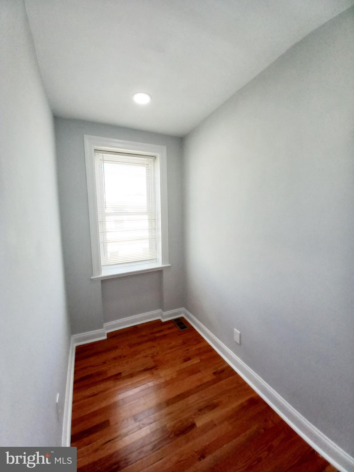 GERMANTOWN (EAST) - Residential Lease