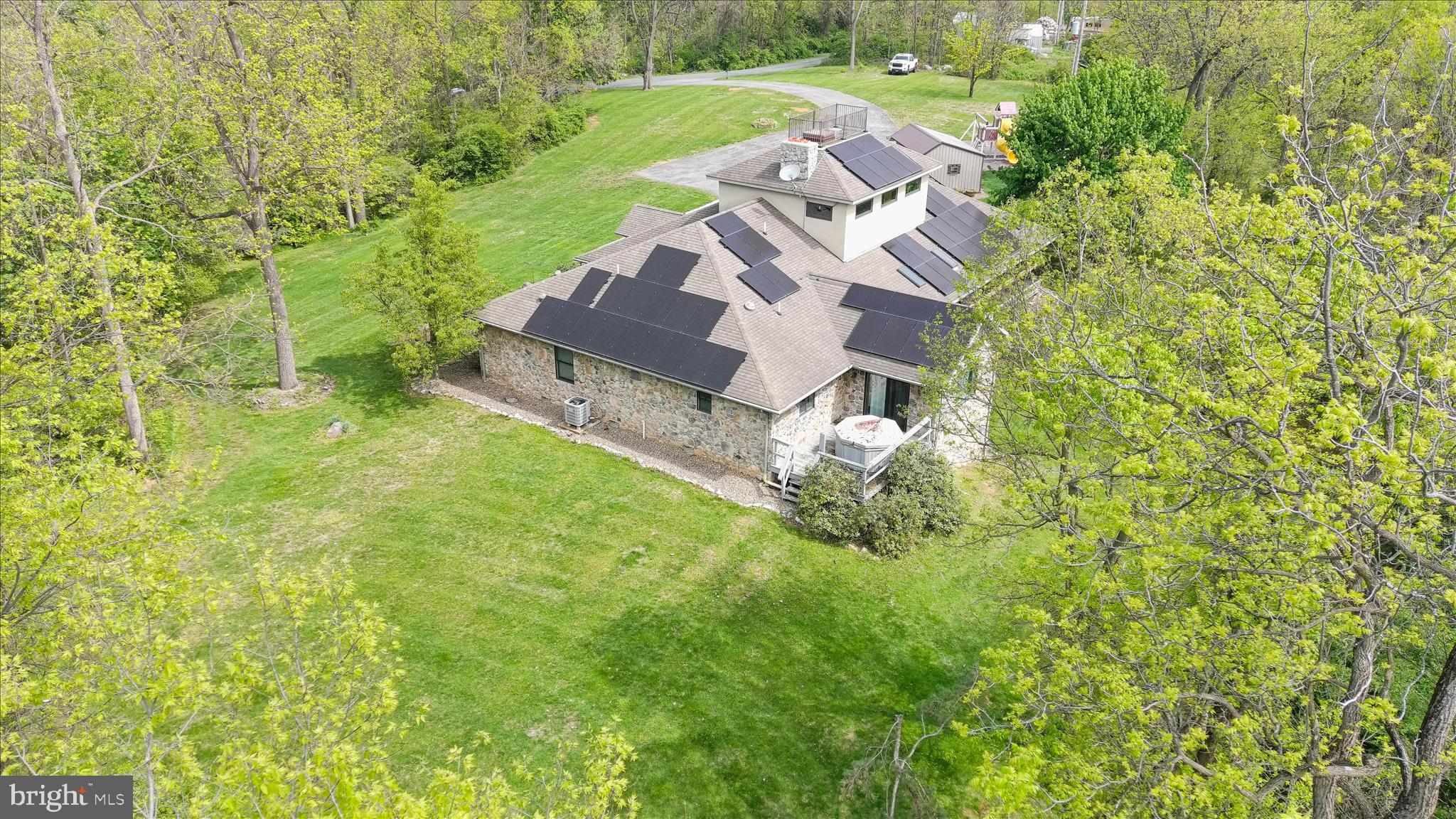 BRIARY RIDGE - Residential