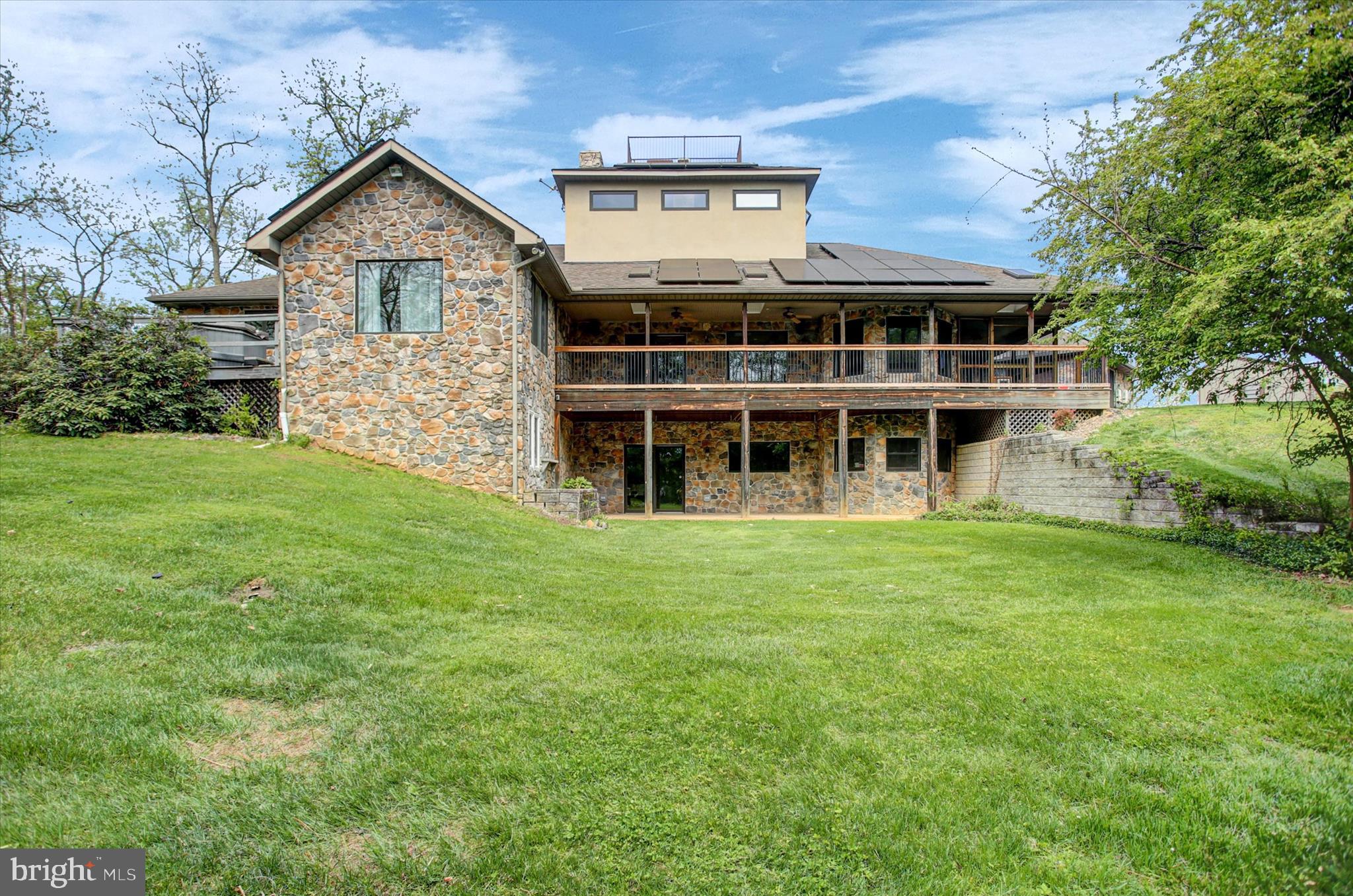 BRIARY RIDGE - Residential