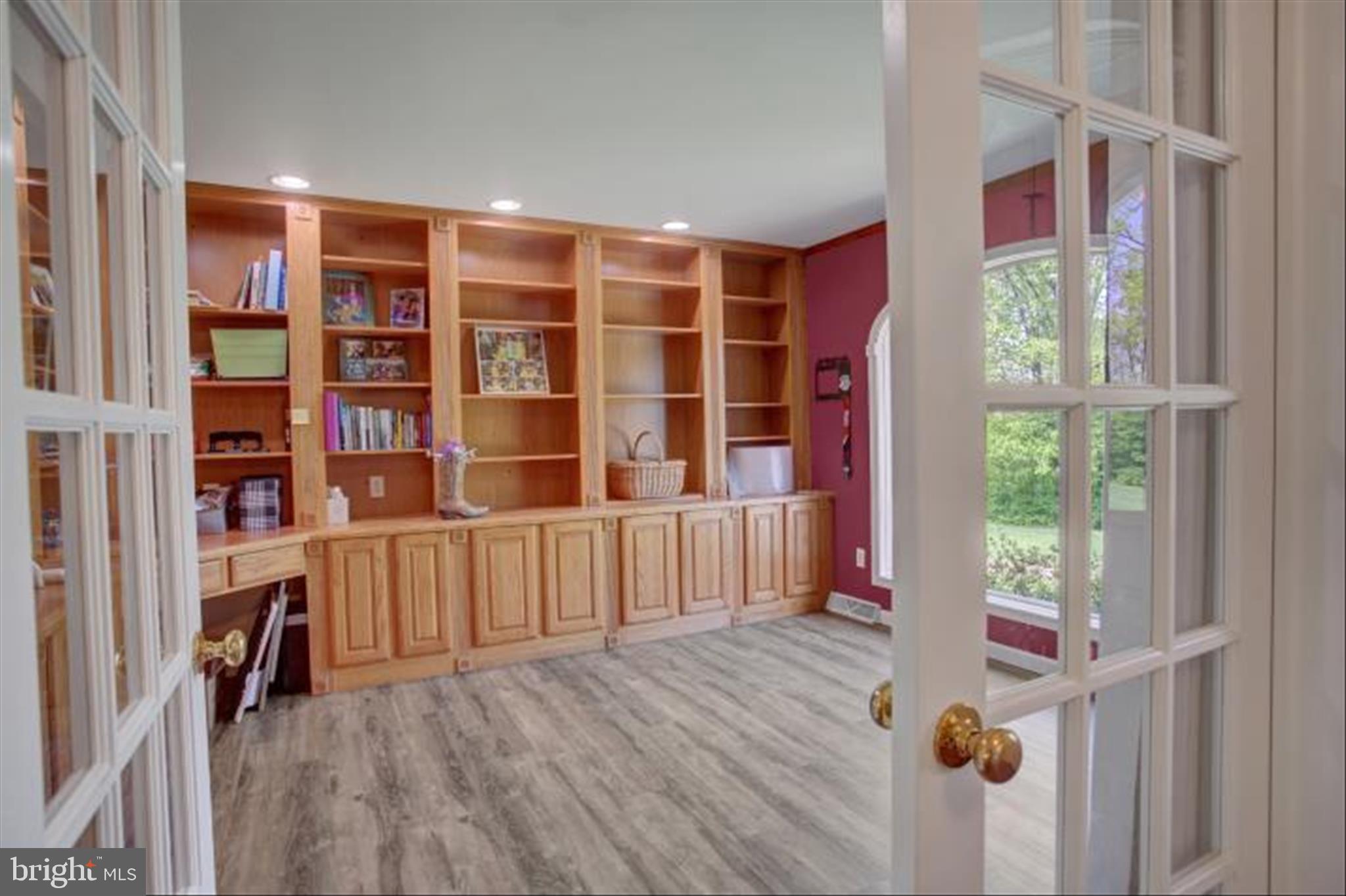 BRIARY RIDGE - Residential