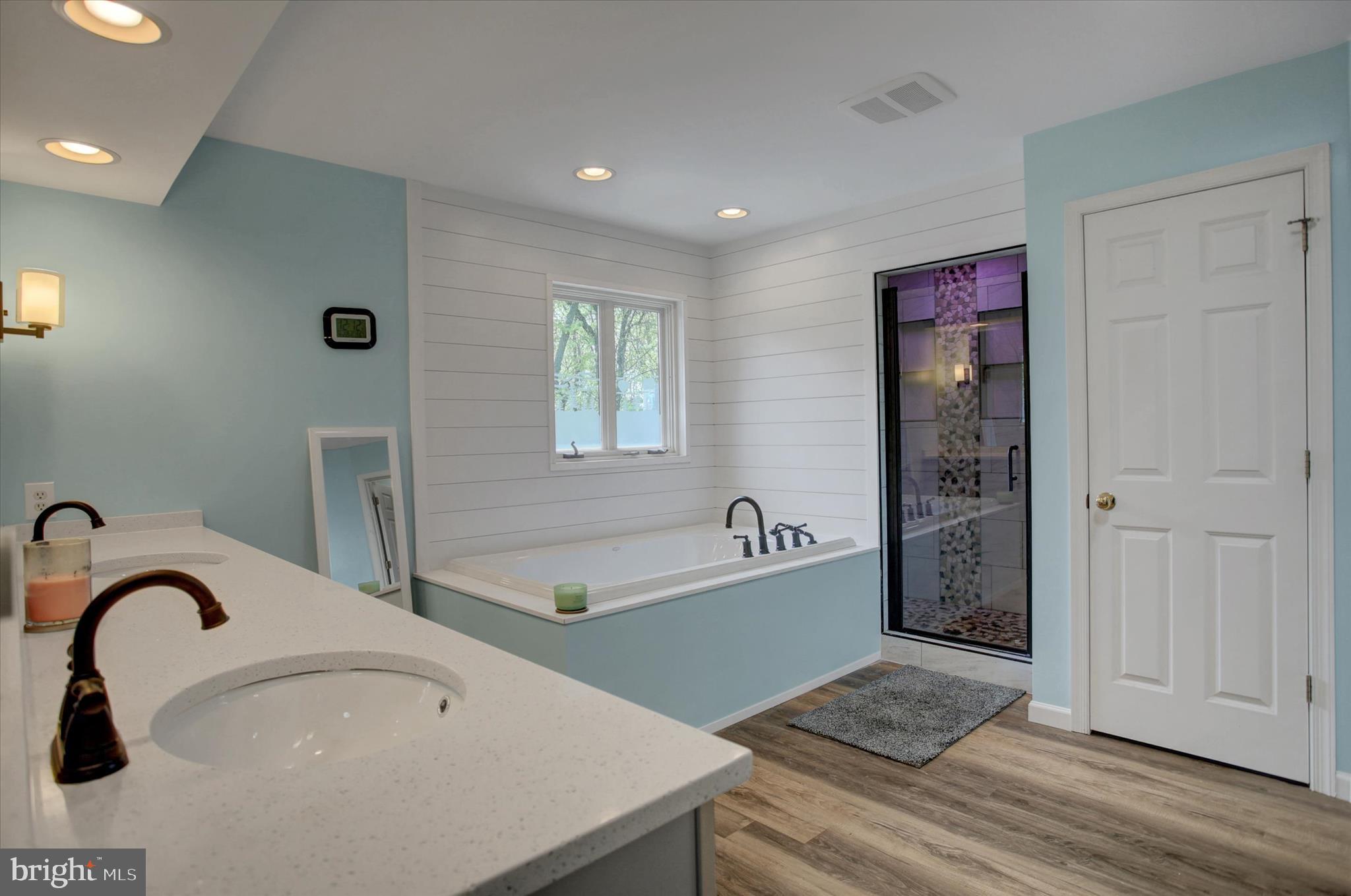 BRIARY RIDGE - Residential