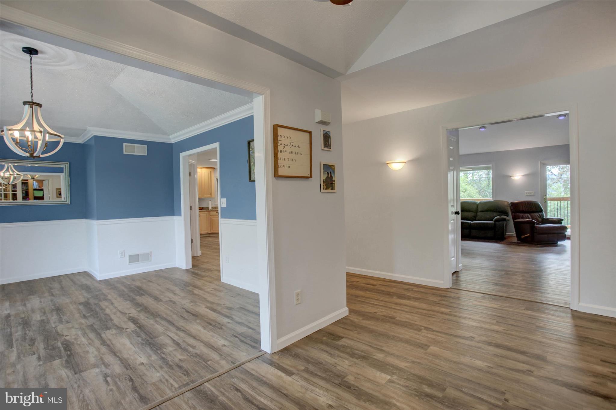 BRIARY RIDGE - Residential