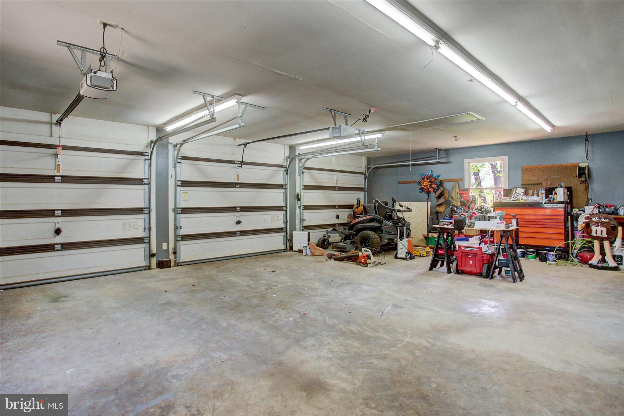 BRIARY RIDGE - Residential