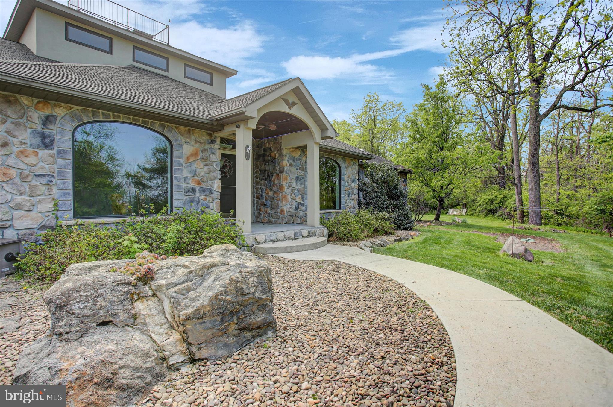 BRIARY RIDGE - Residential