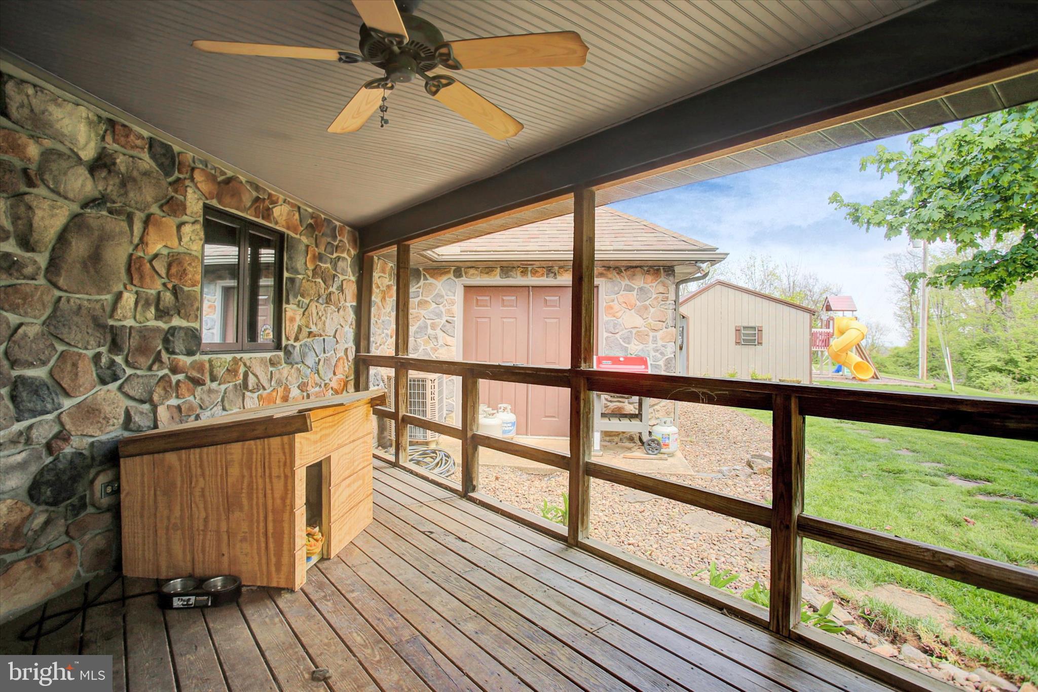 BRIARY RIDGE - Residential