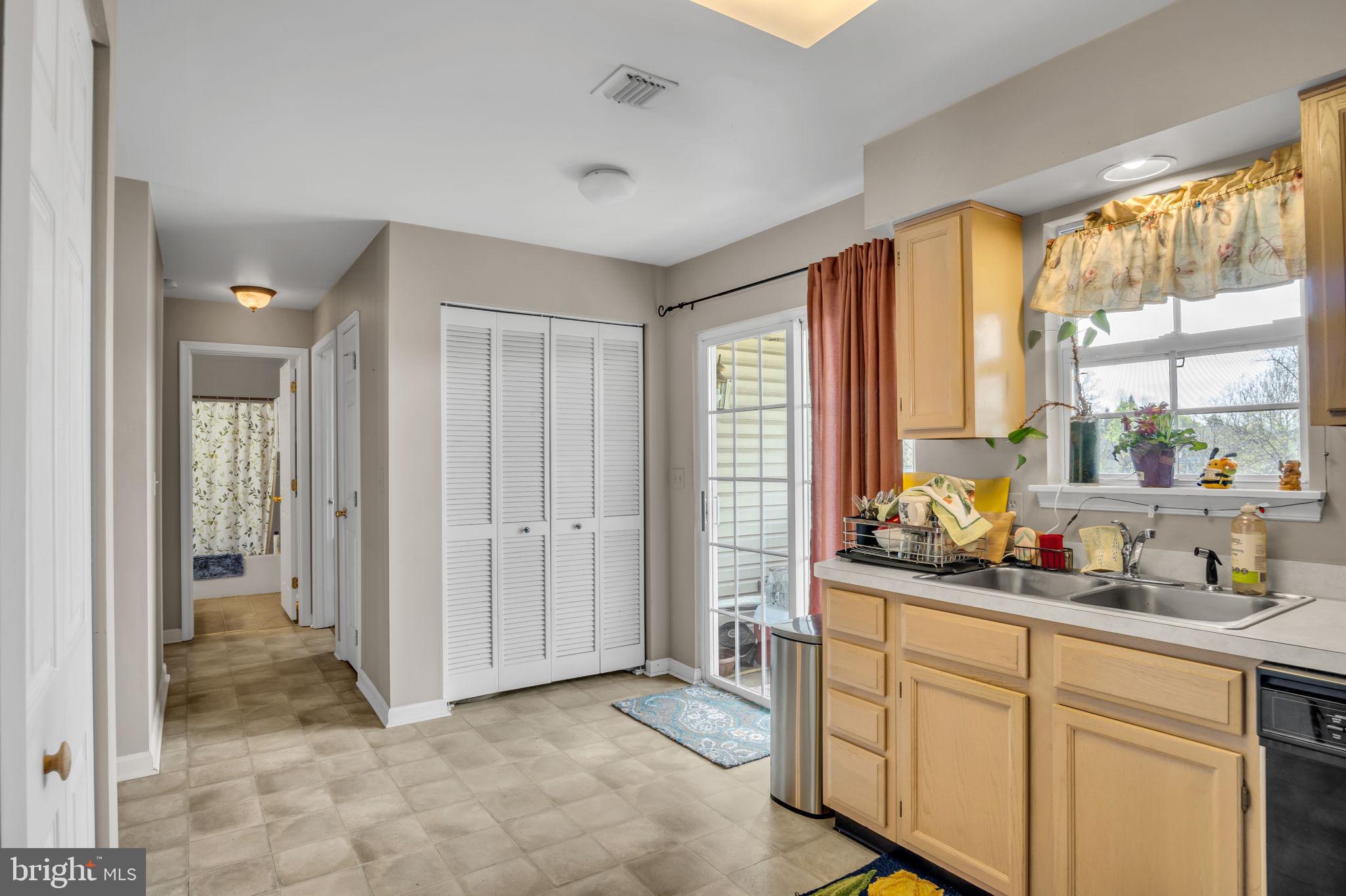 NORTHWOODS CROSSING - Residential