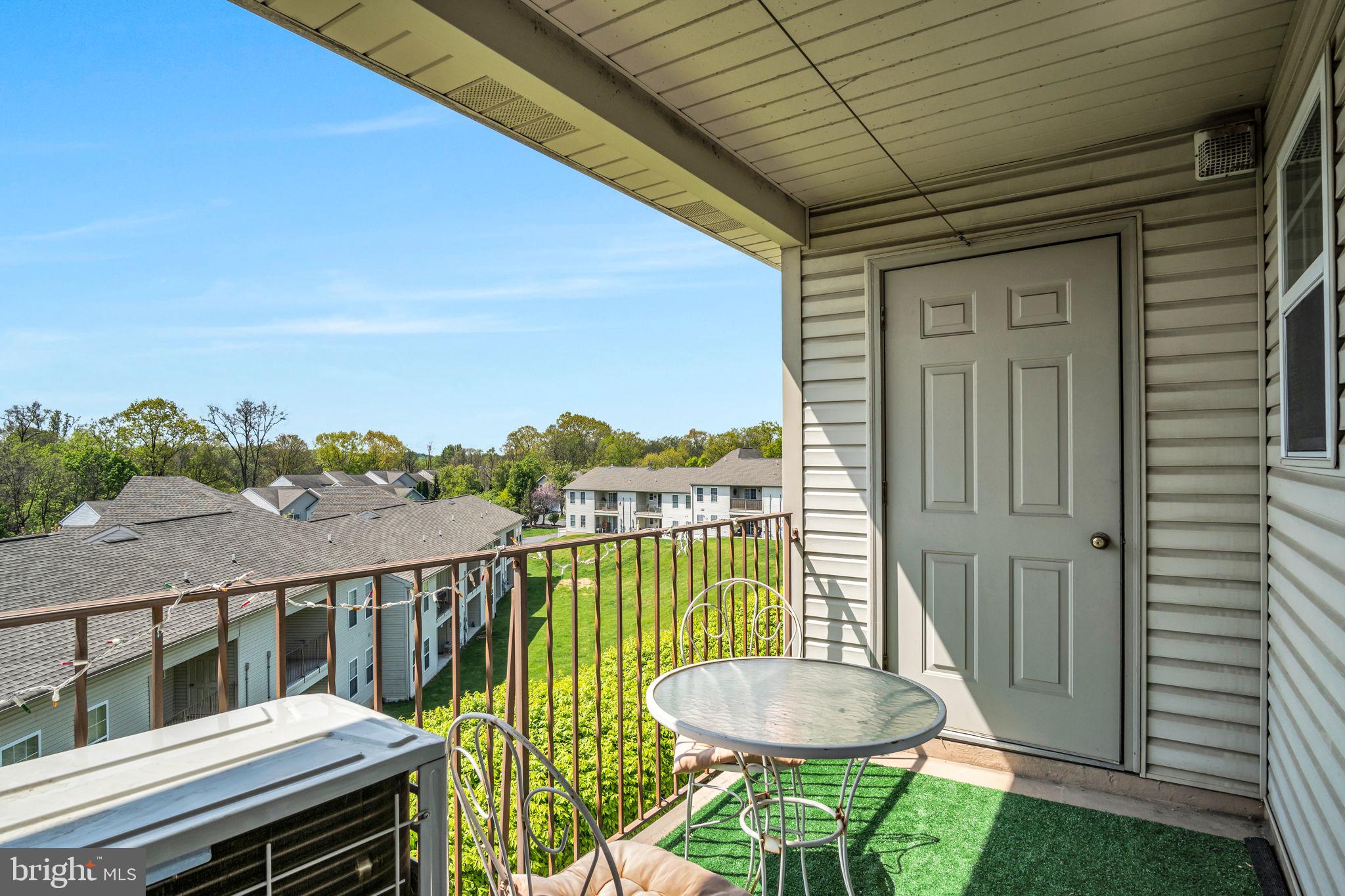 NORTHWOODS CROSSING - Residential