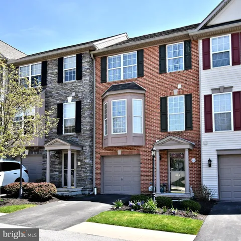 345 Harvest Field Lane Unit 6N, York, PA MLS: PAYK2080694