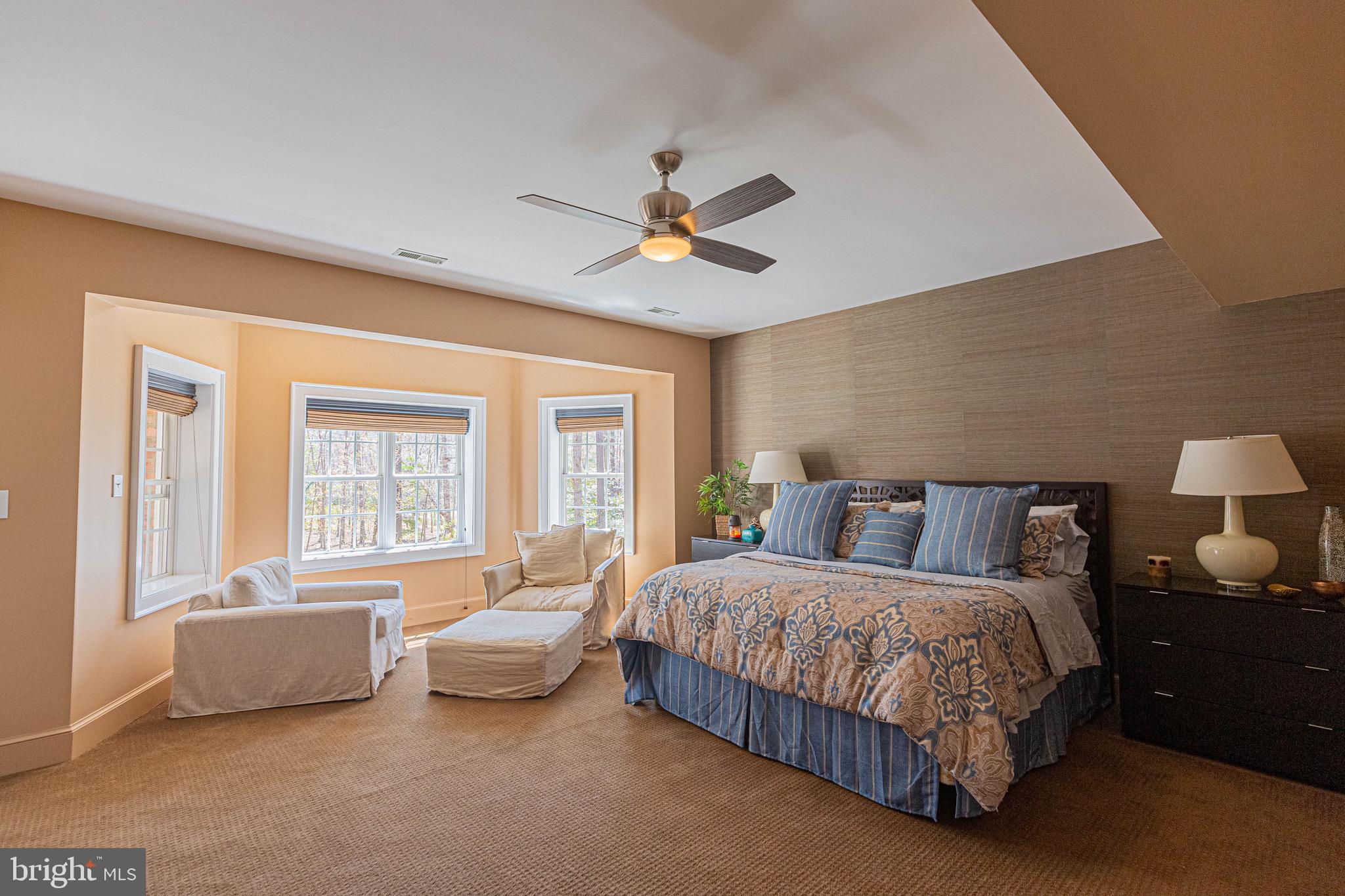 SHELTON POINTE - Residential