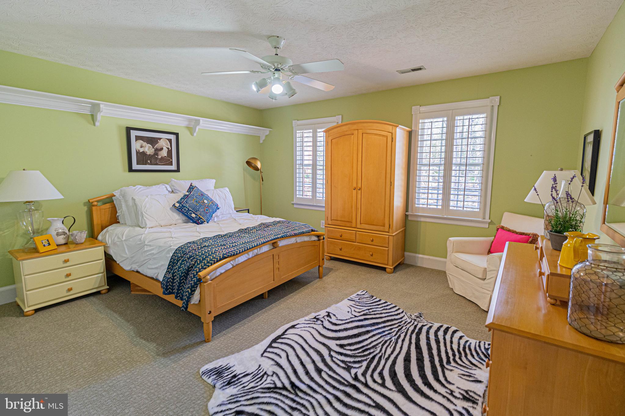 SHELTON POINTE - Residential