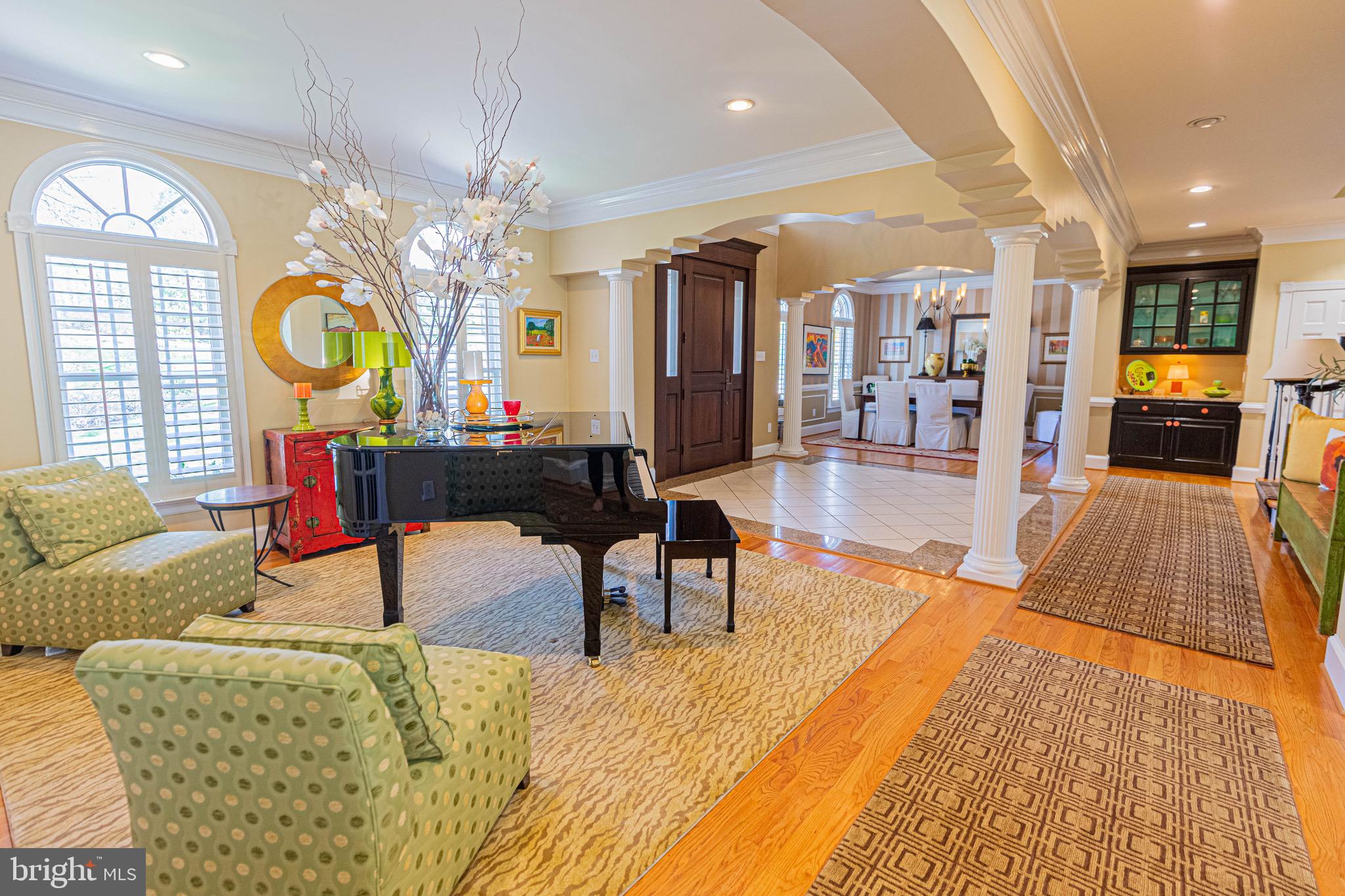 SHELTON POINTE - Residential