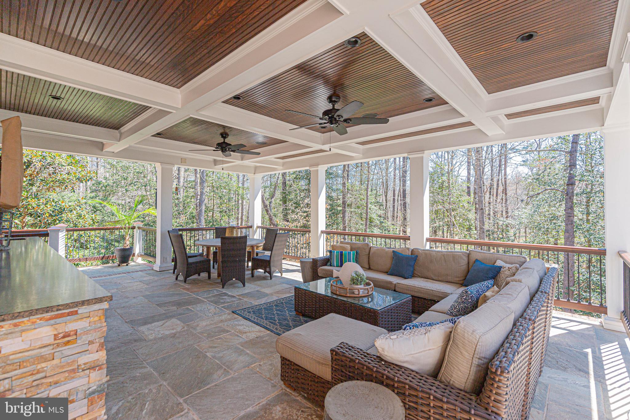 SHELTON POINTE - Residential