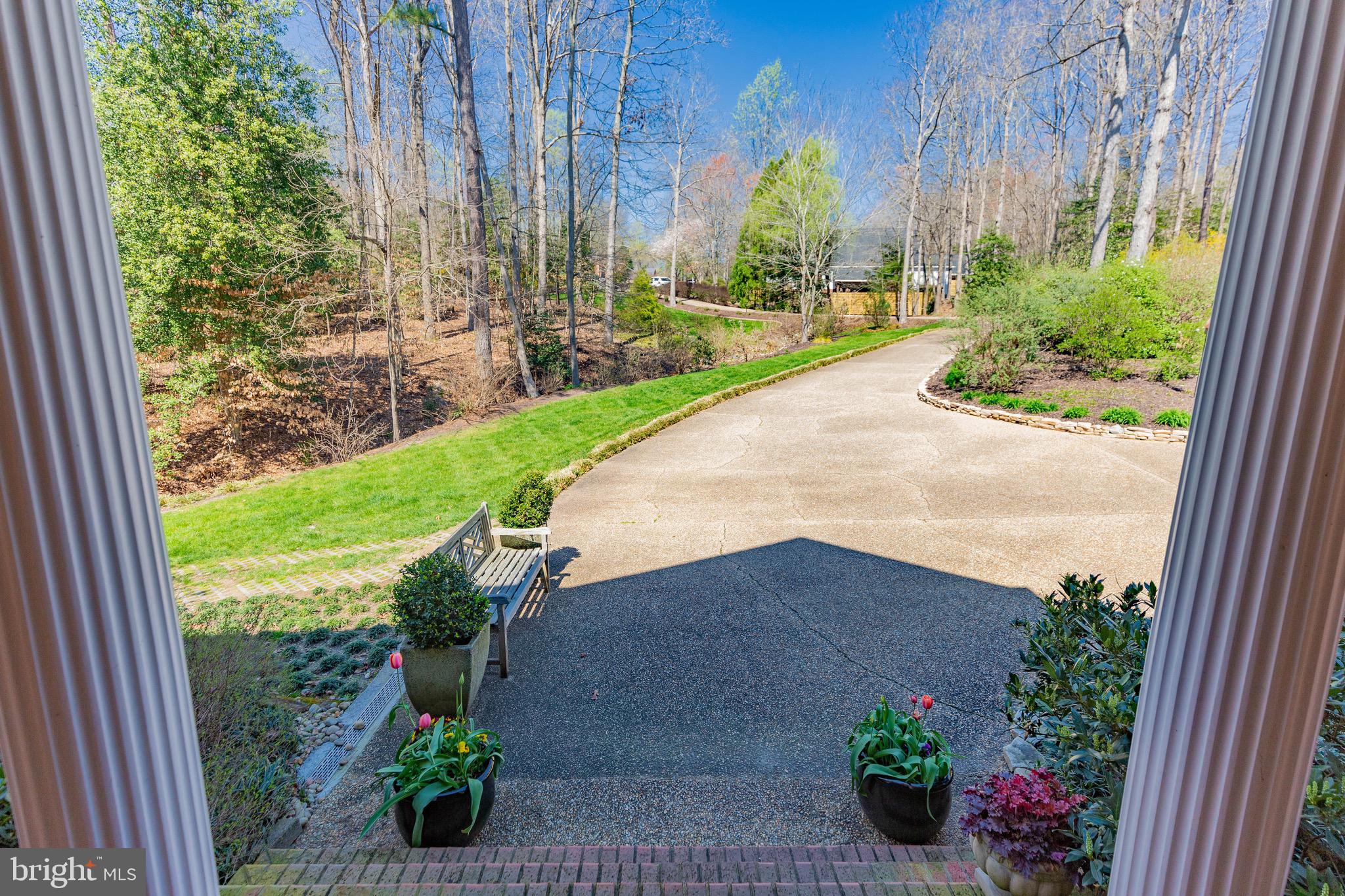 SHELTON POINTE - Residential