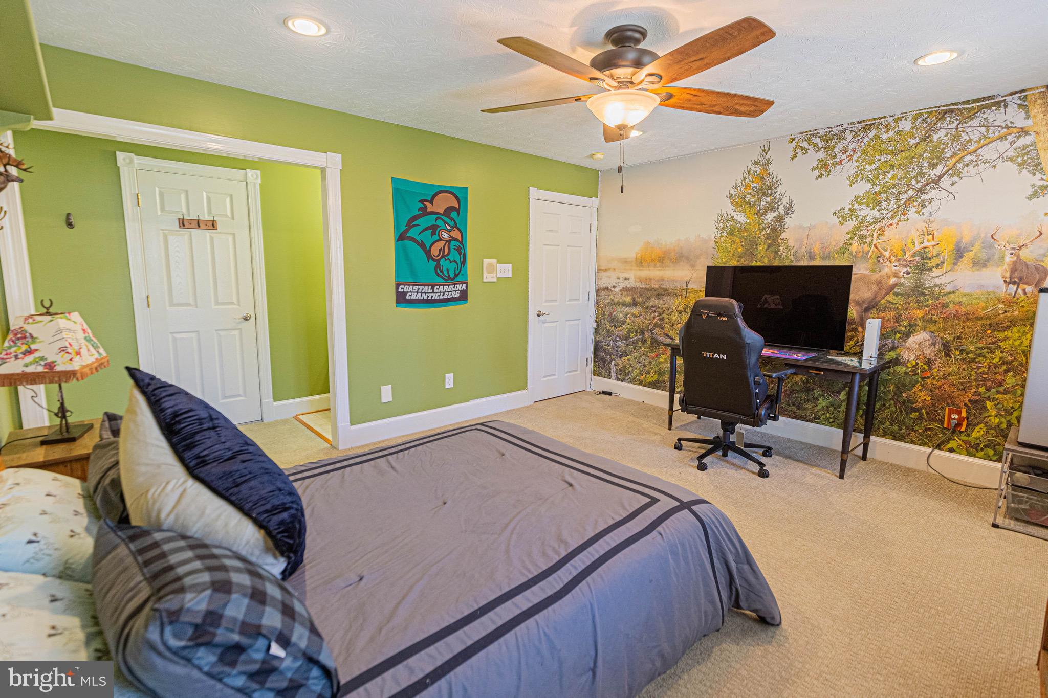 SHELTON POINTE - Residential