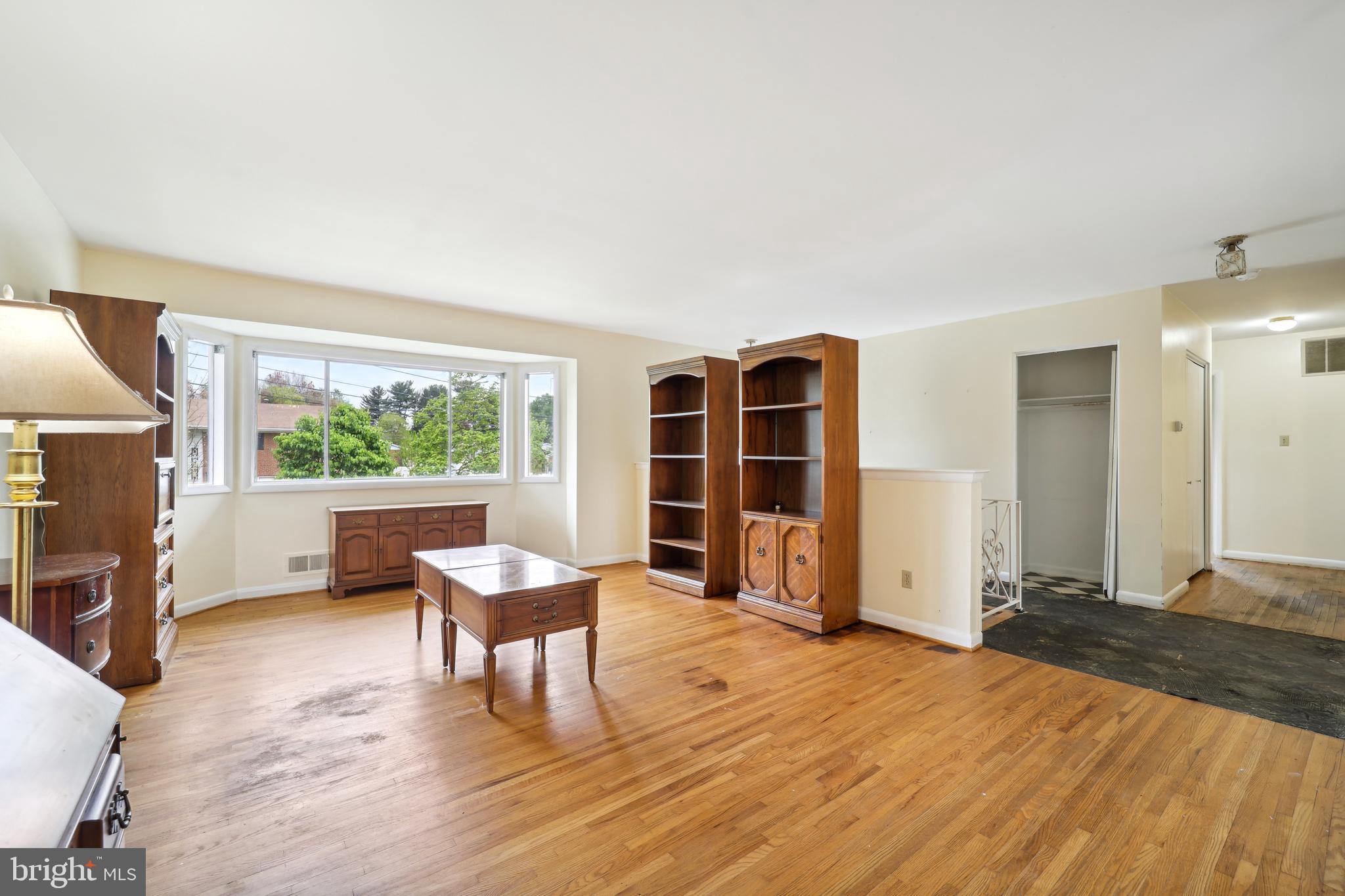 WHEATON OUT RES. (2) - Residential