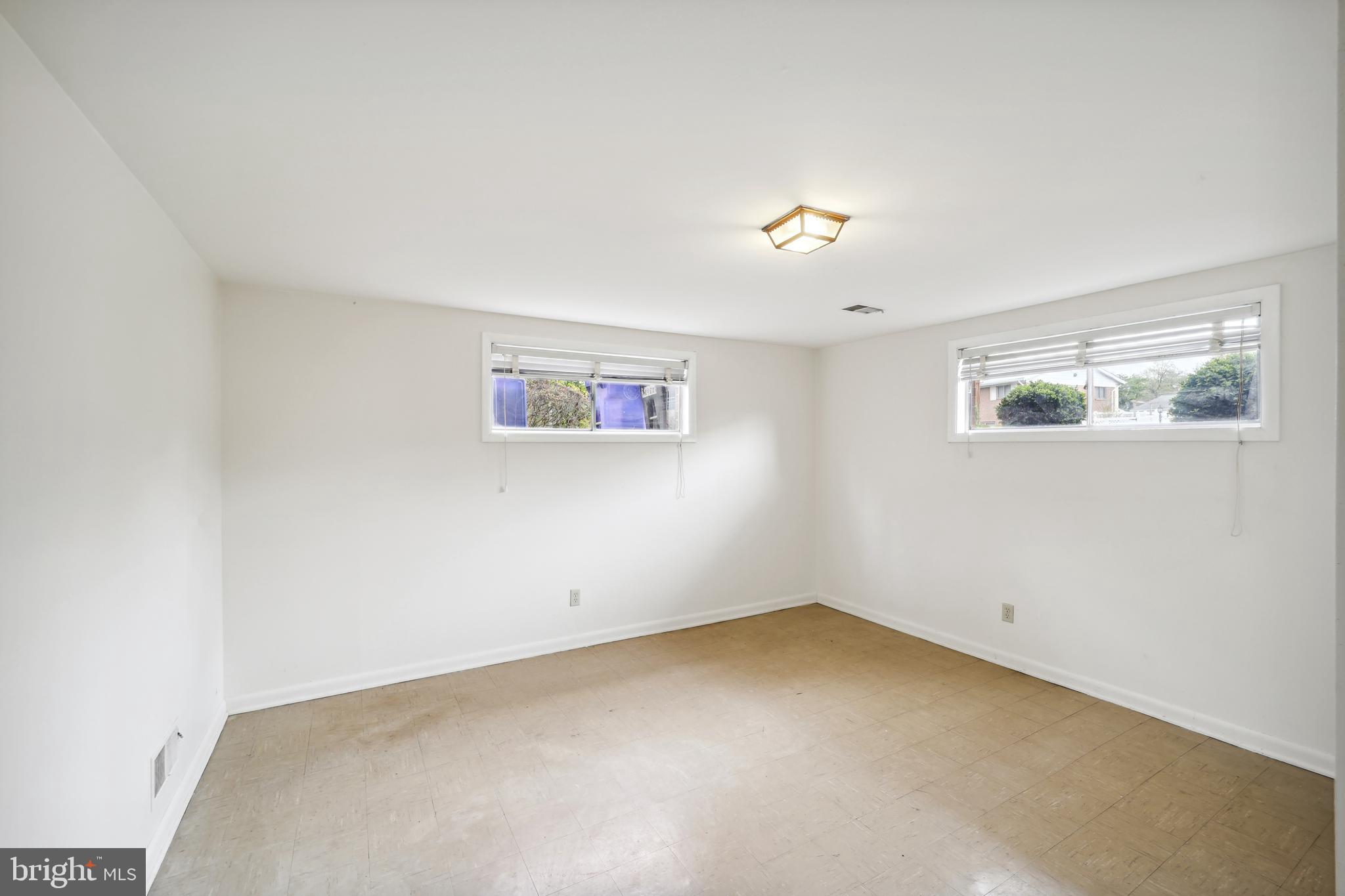 WHEATON OUT RES. (2) - Residential