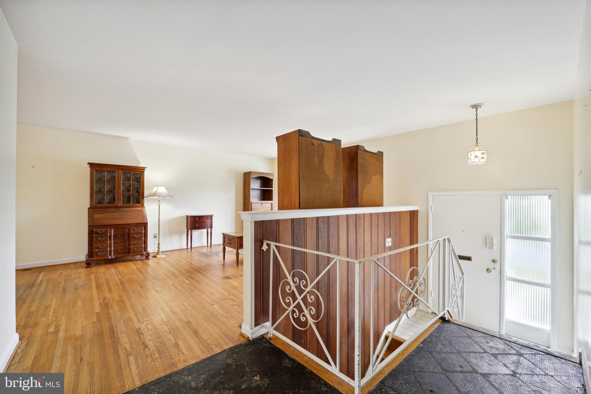 WHEATON OUT RES. (2) - Residential