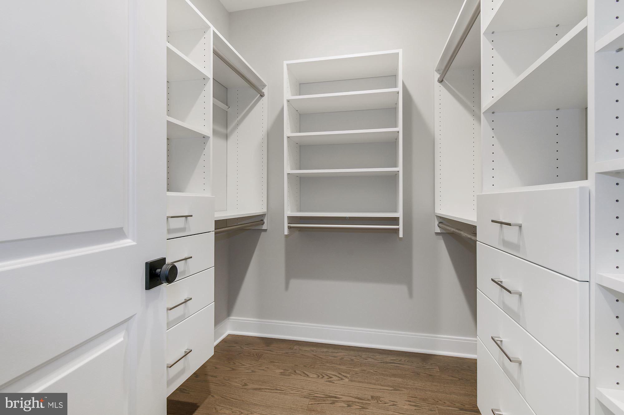 SPRINGFIELD - Residential