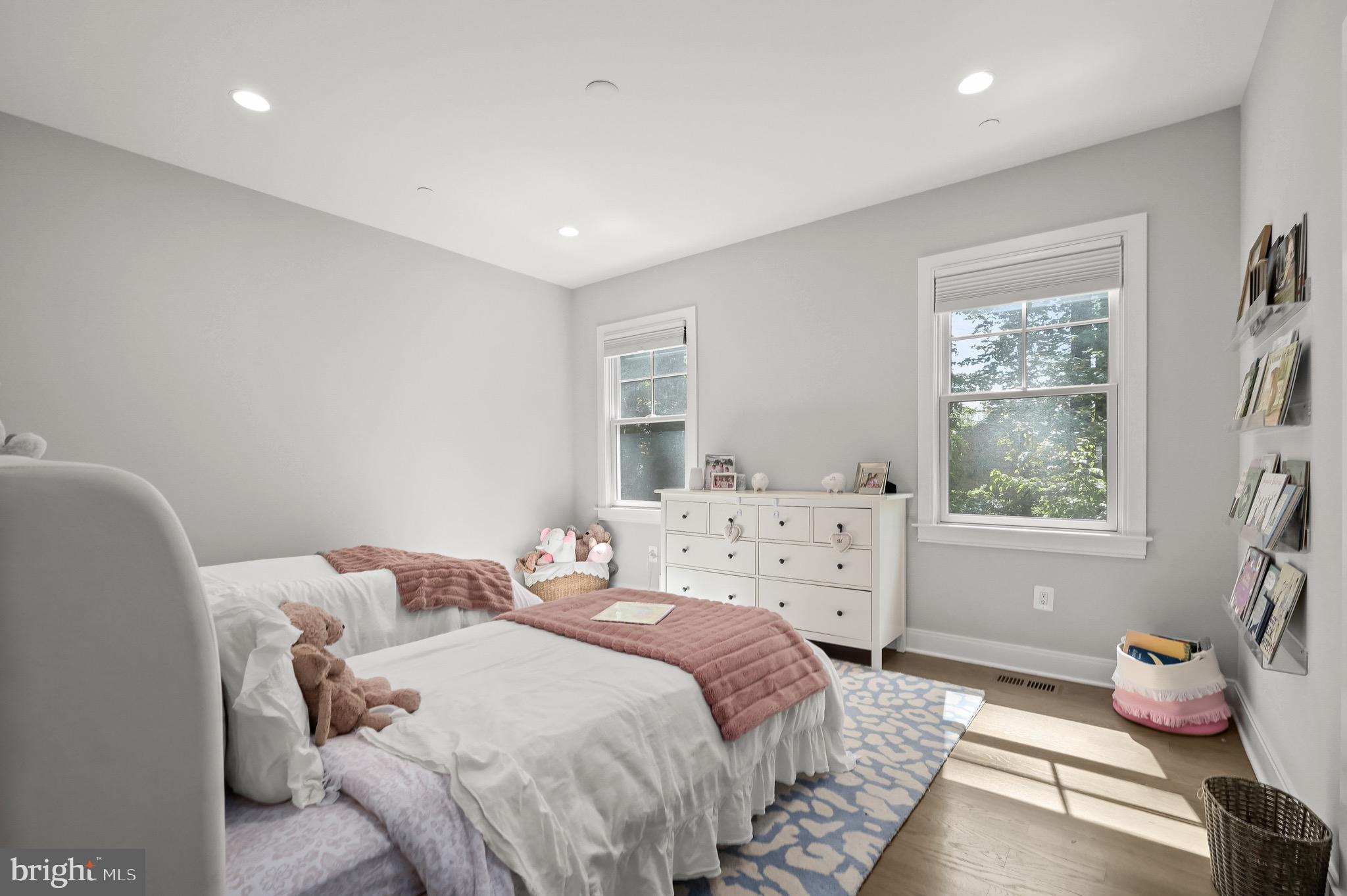 SPRINGFIELD - Residential