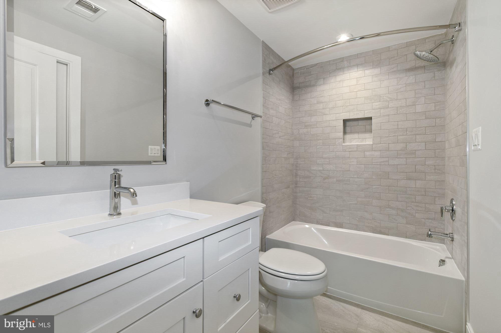 SPRINGFIELD - Residential