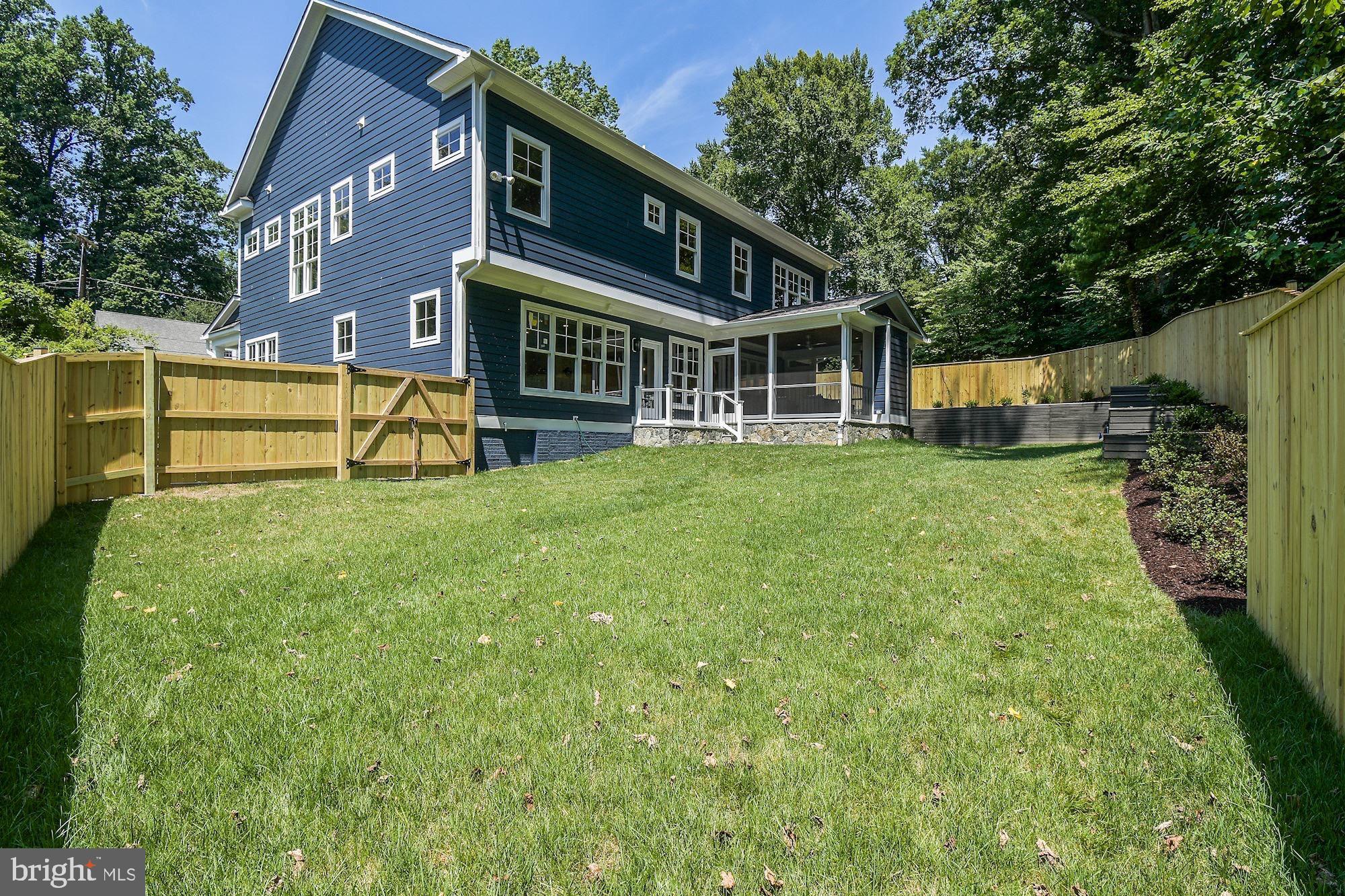 SPRINGFIELD - Residential