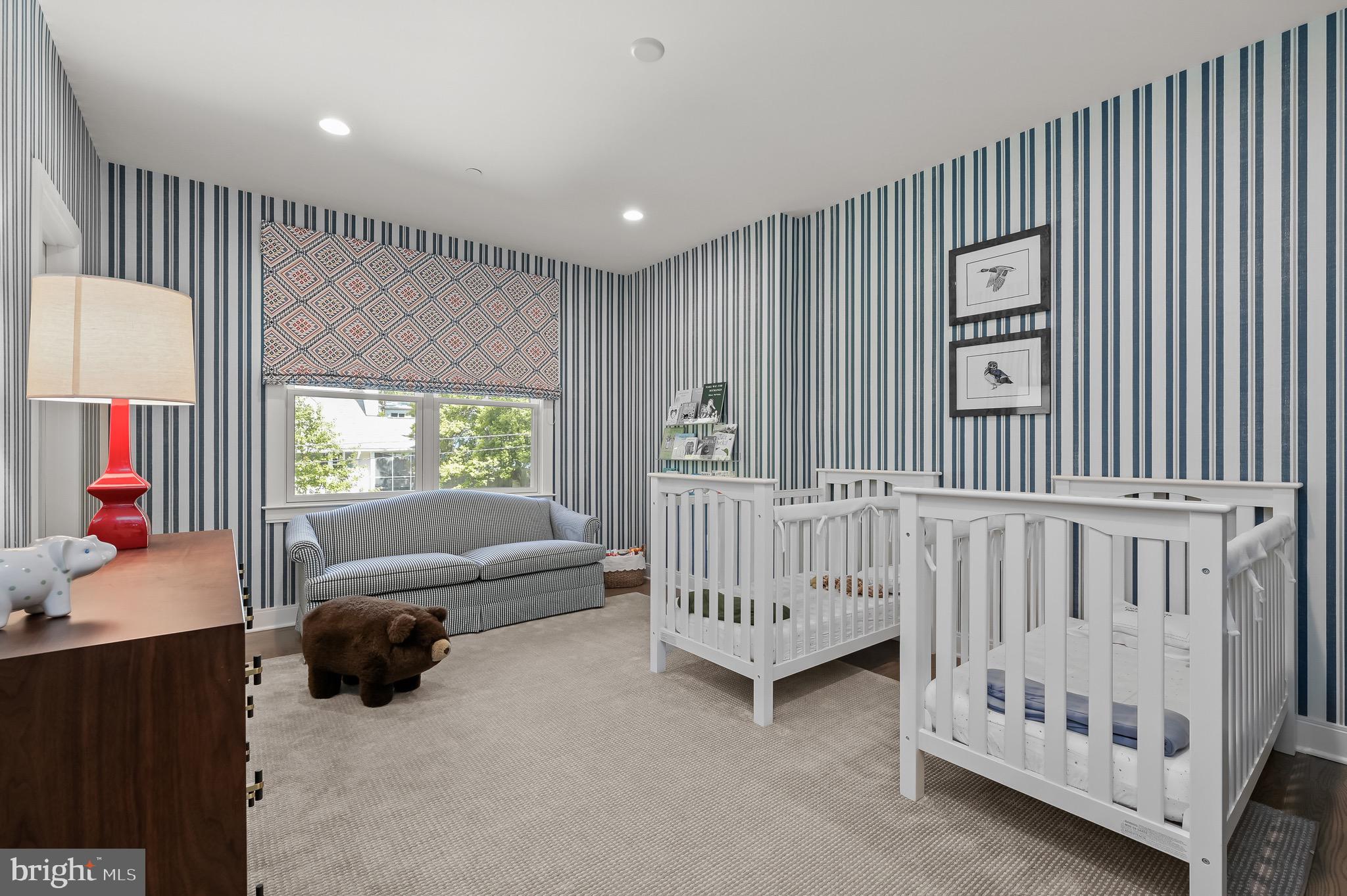 SPRINGFIELD - Residential