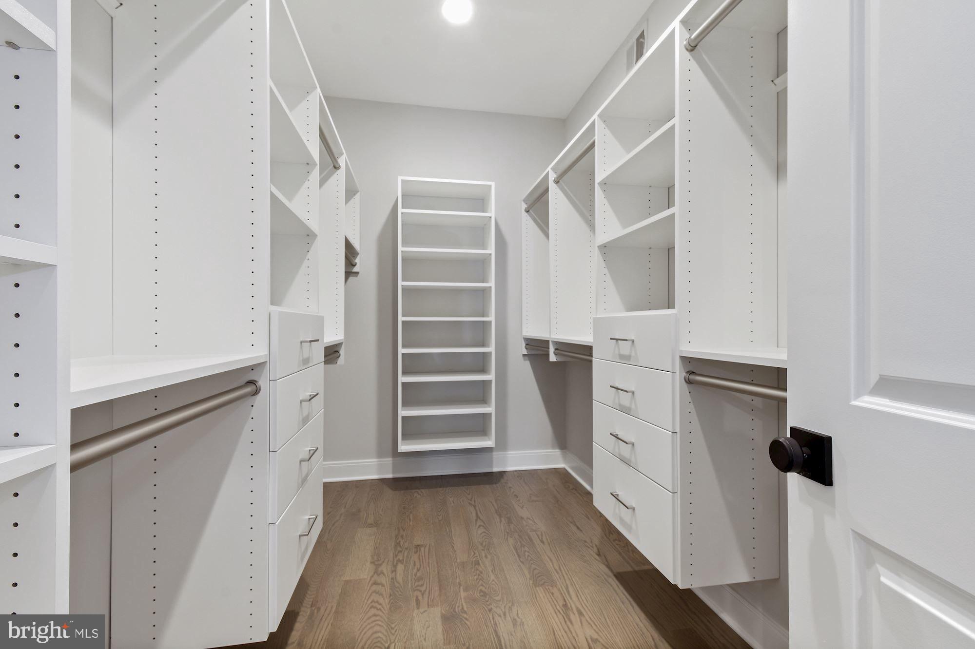 SPRINGFIELD - Residential