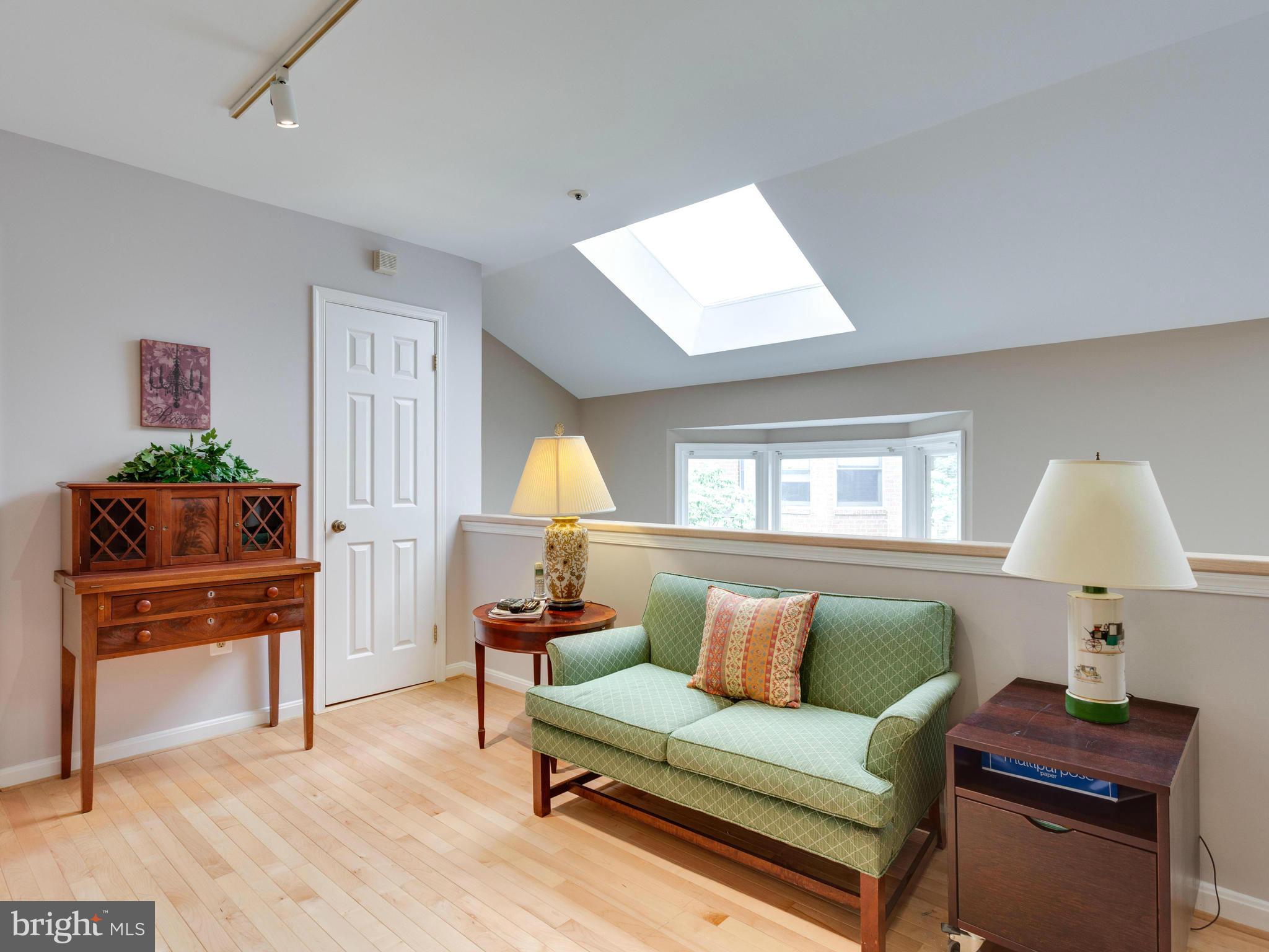 BALLSTON TOWNE WEST - Residential