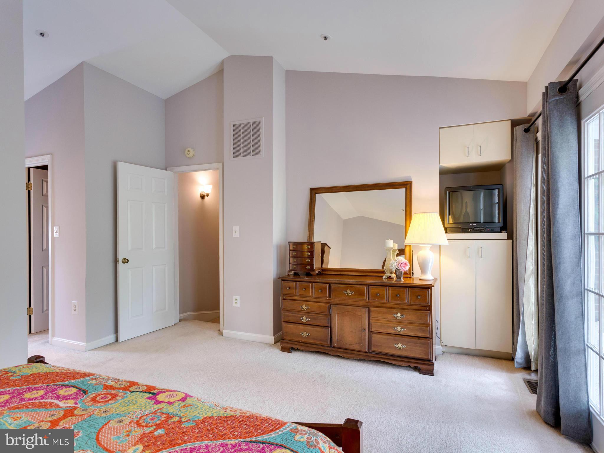 BALLSTON TOWNE WEST - Residential