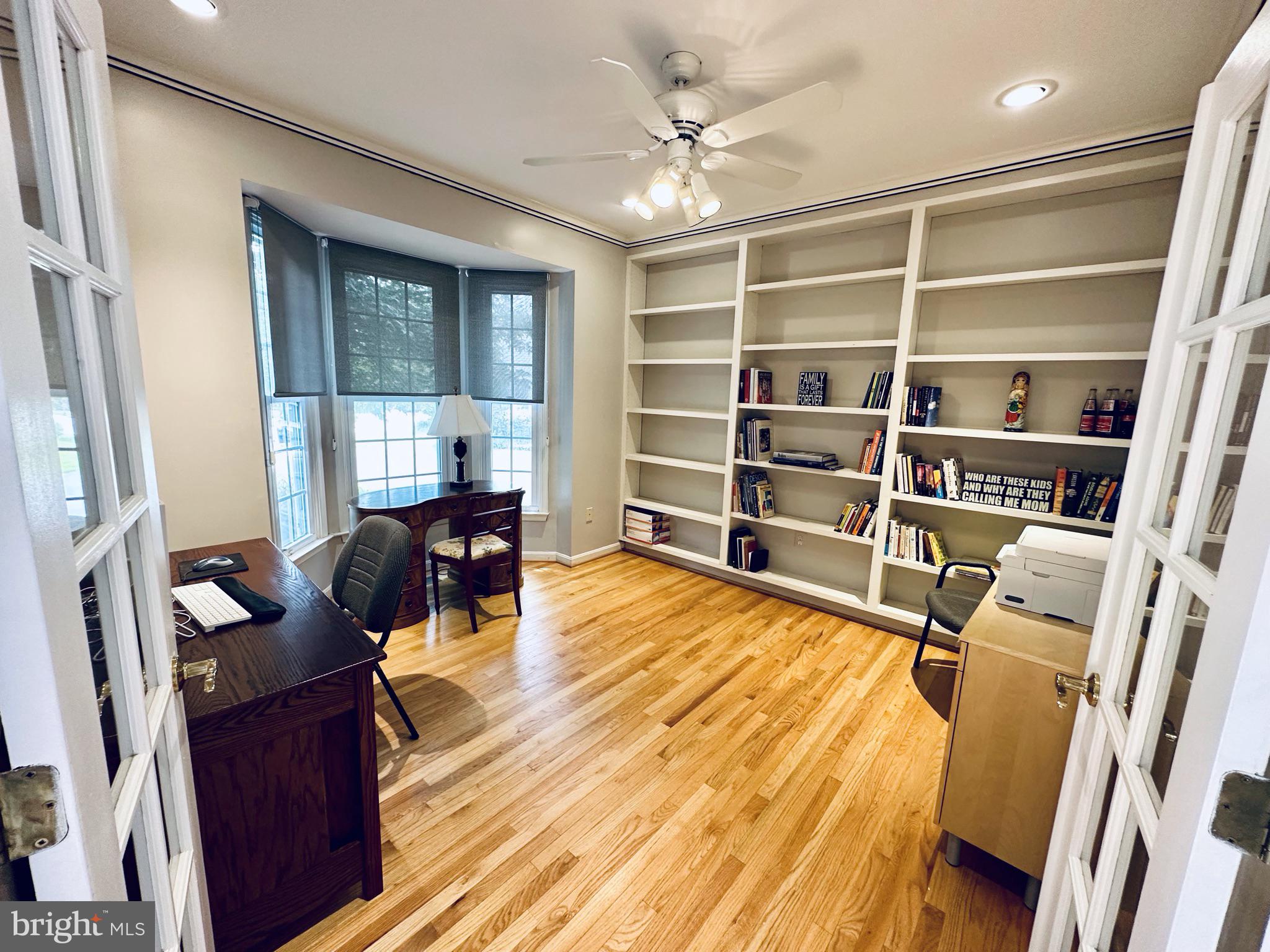 SEMINARY OVERLOOK - Residential