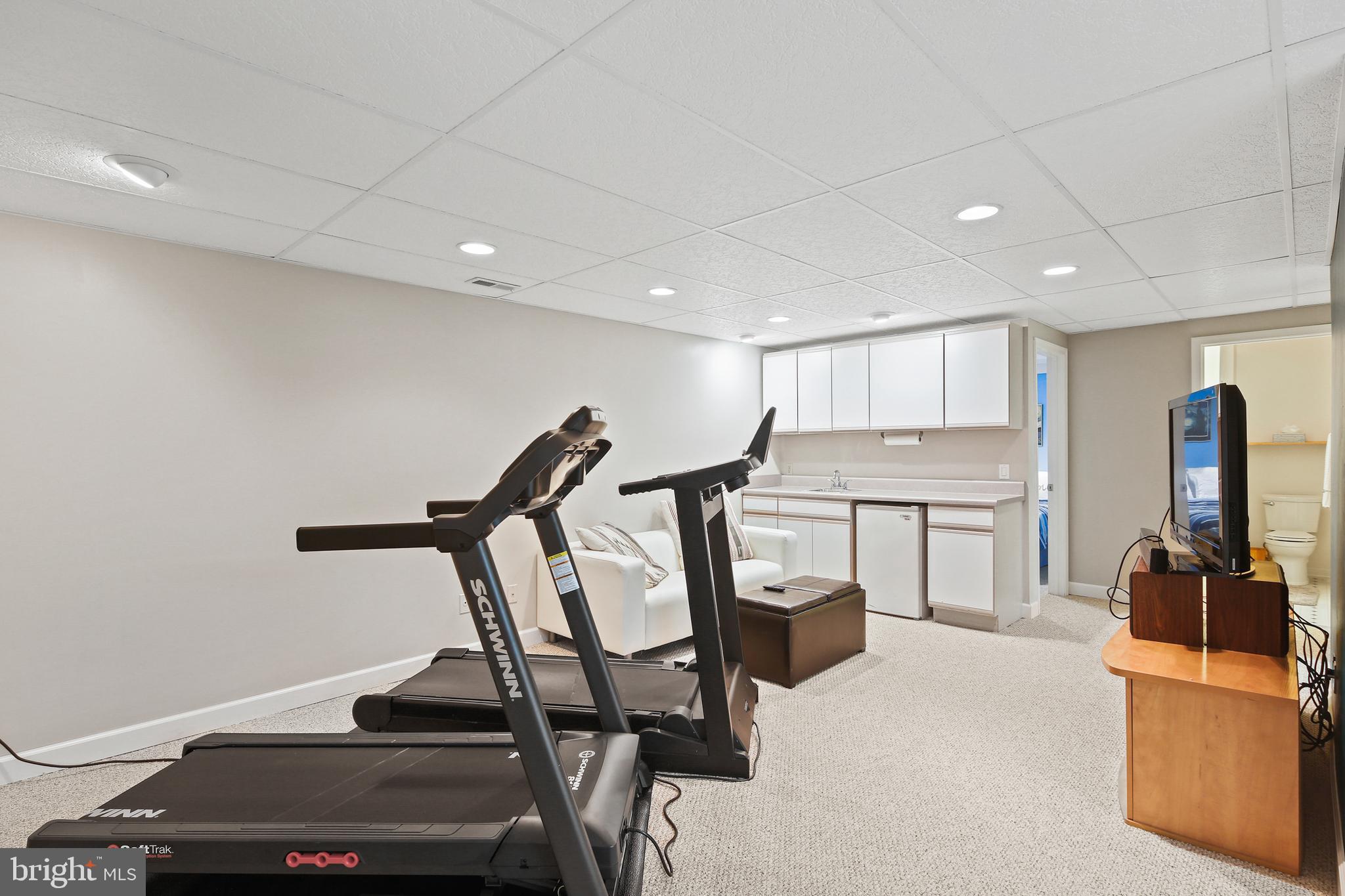 SEMINARY OVERLOOK - Residential