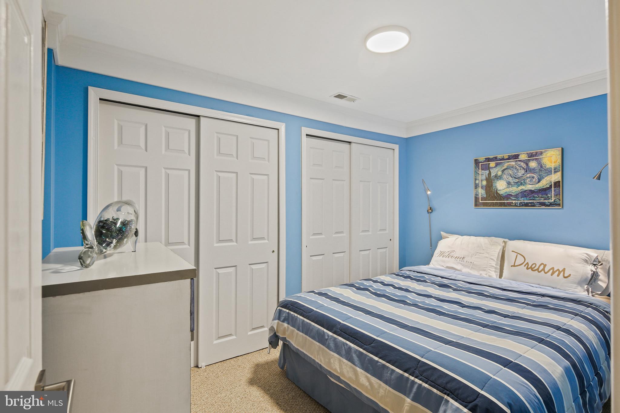 SEMINARY OVERLOOK - Residential