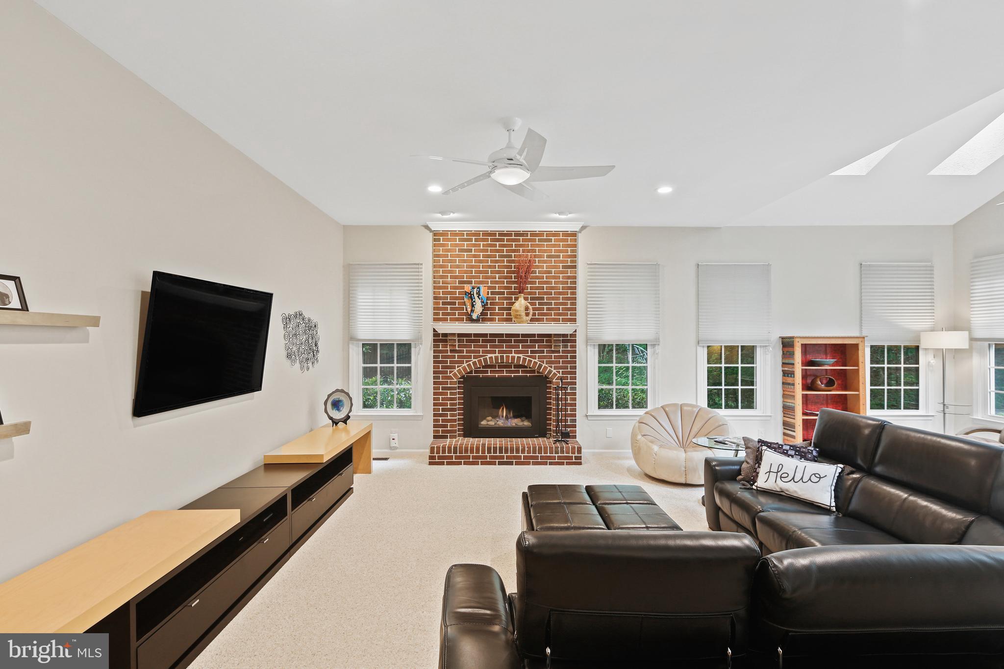 SEMINARY OVERLOOK - Residential