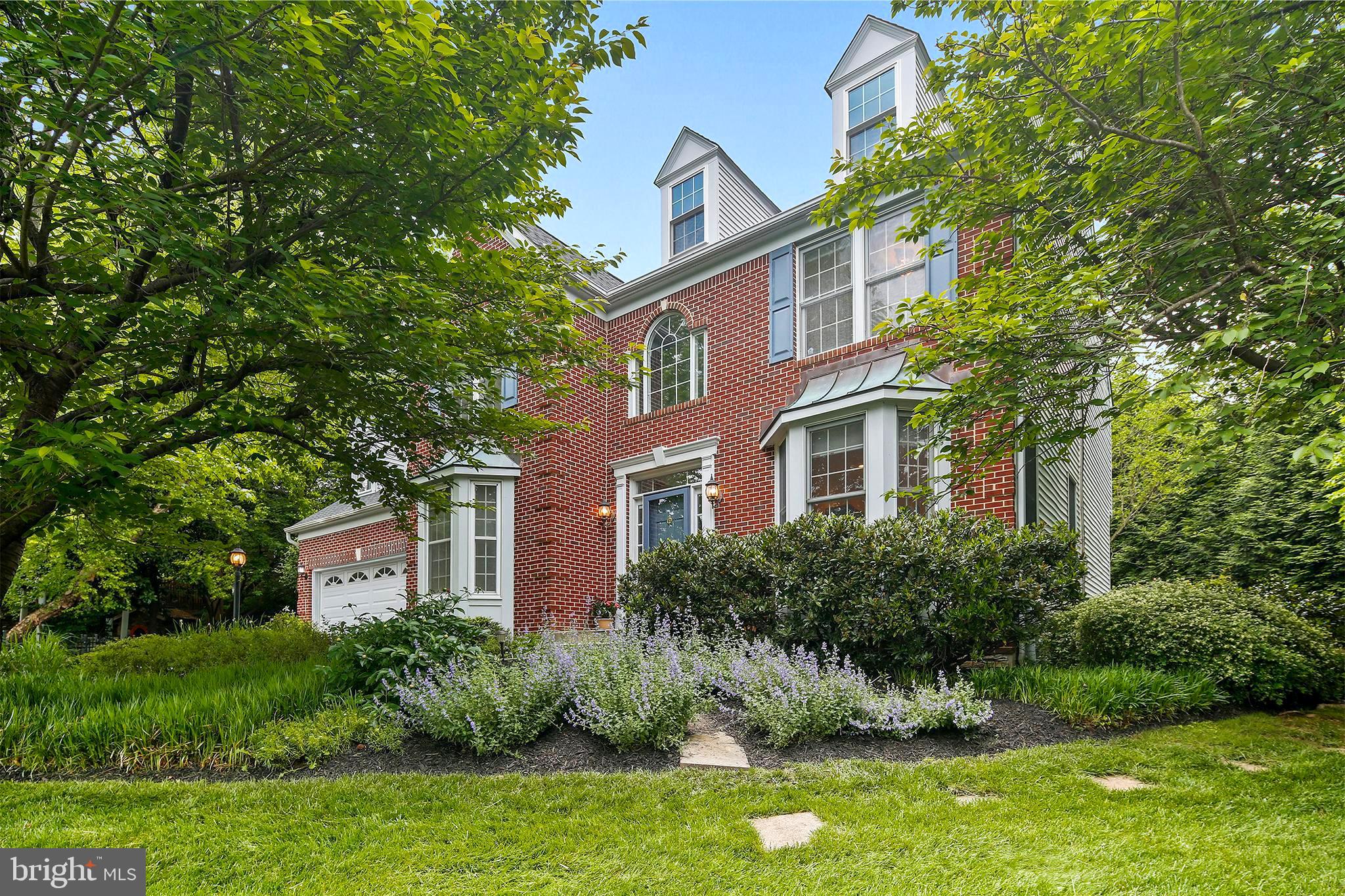 SEMINARY OVERLOOK - Residential