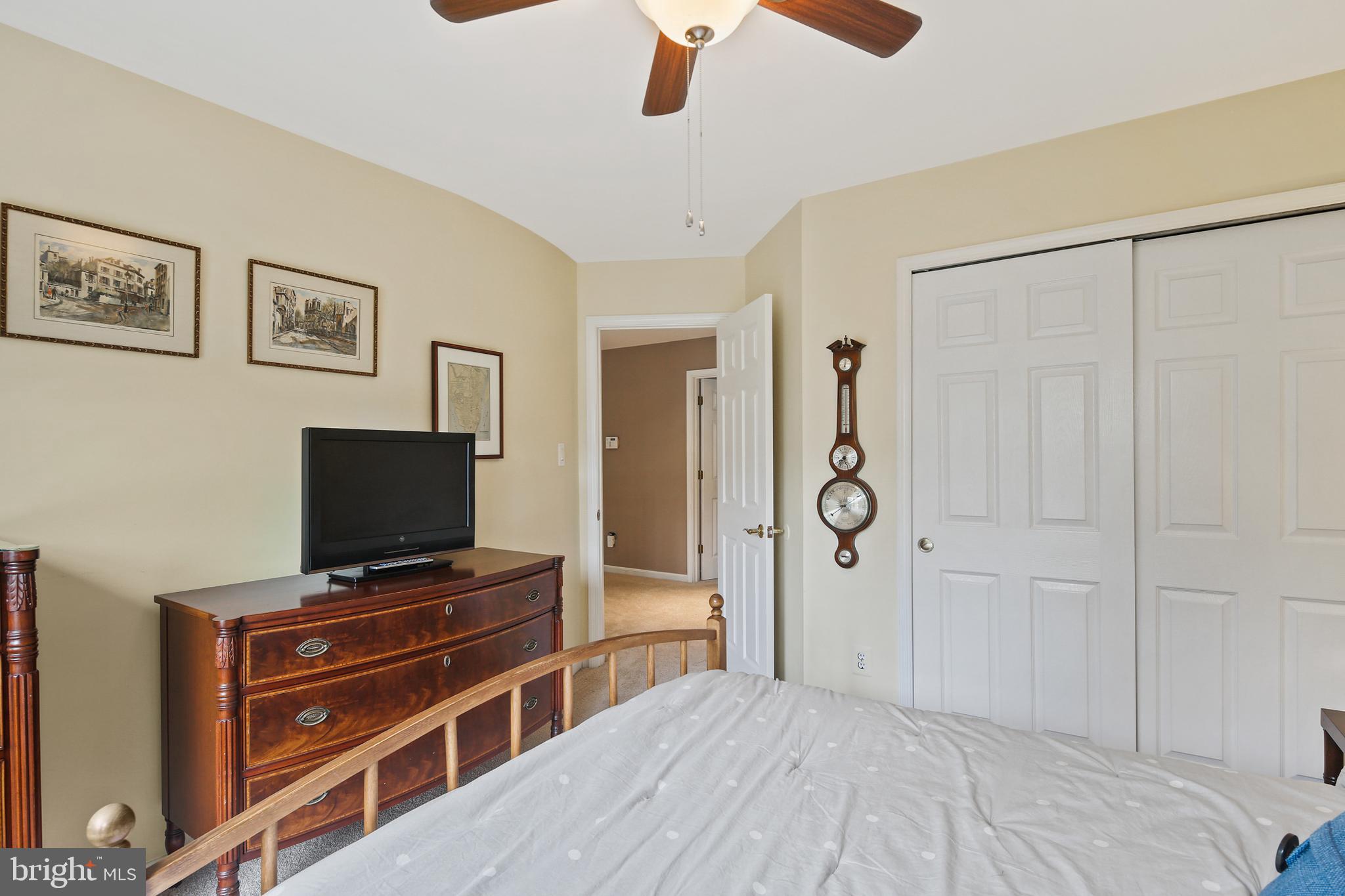 SEMINARY OVERLOOK - Residential