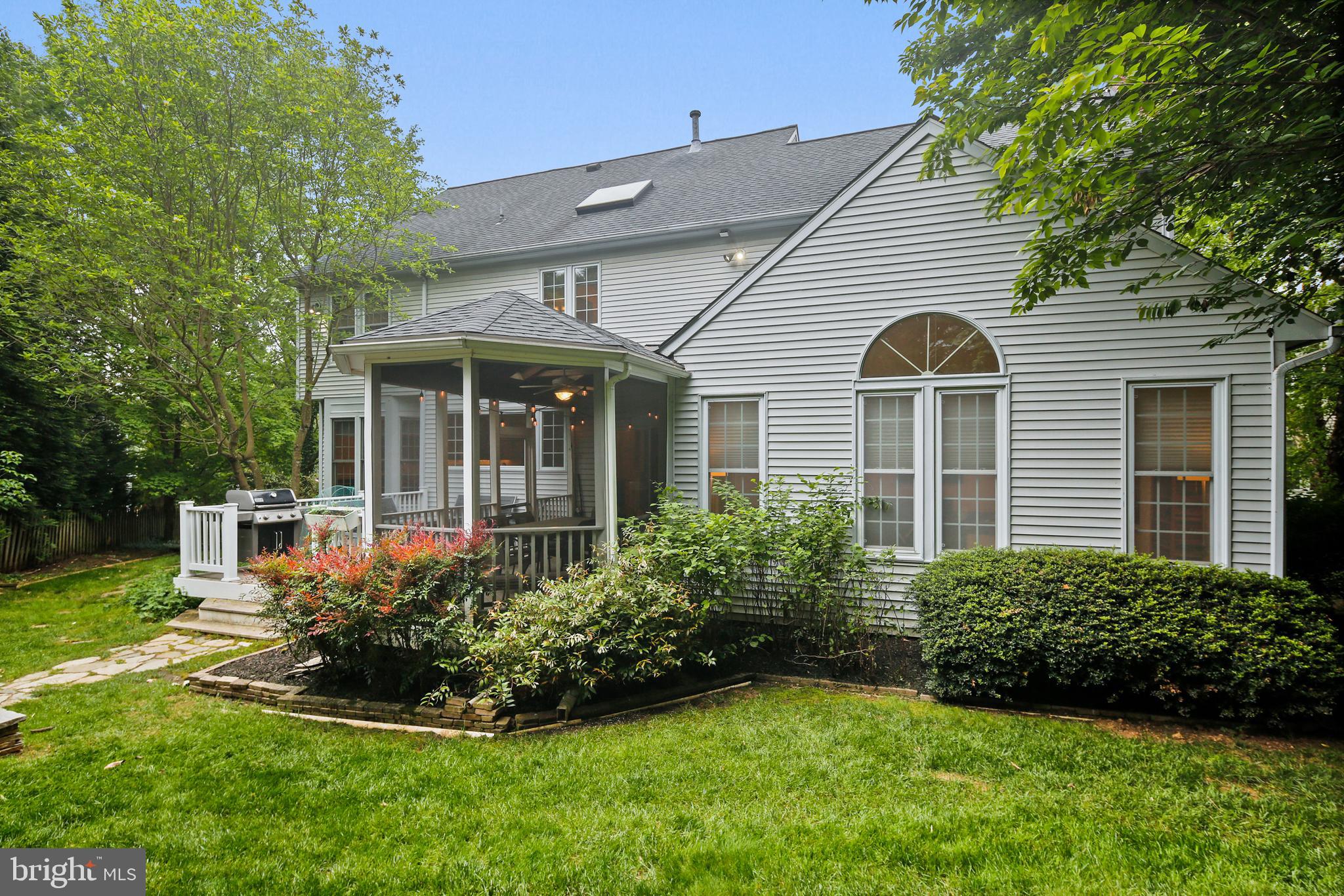 SEMINARY OVERLOOK - Residential