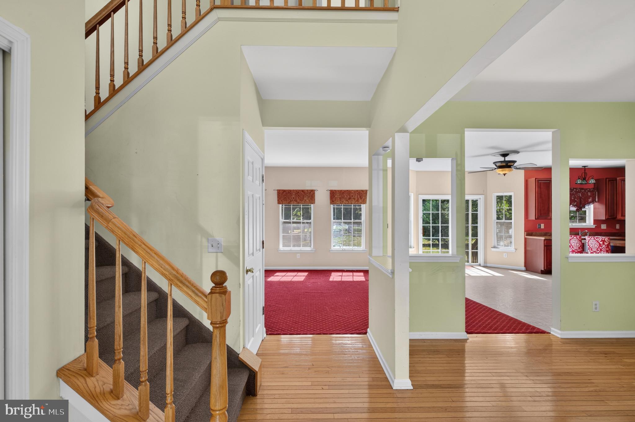 210 BEACON HILL DRIVE