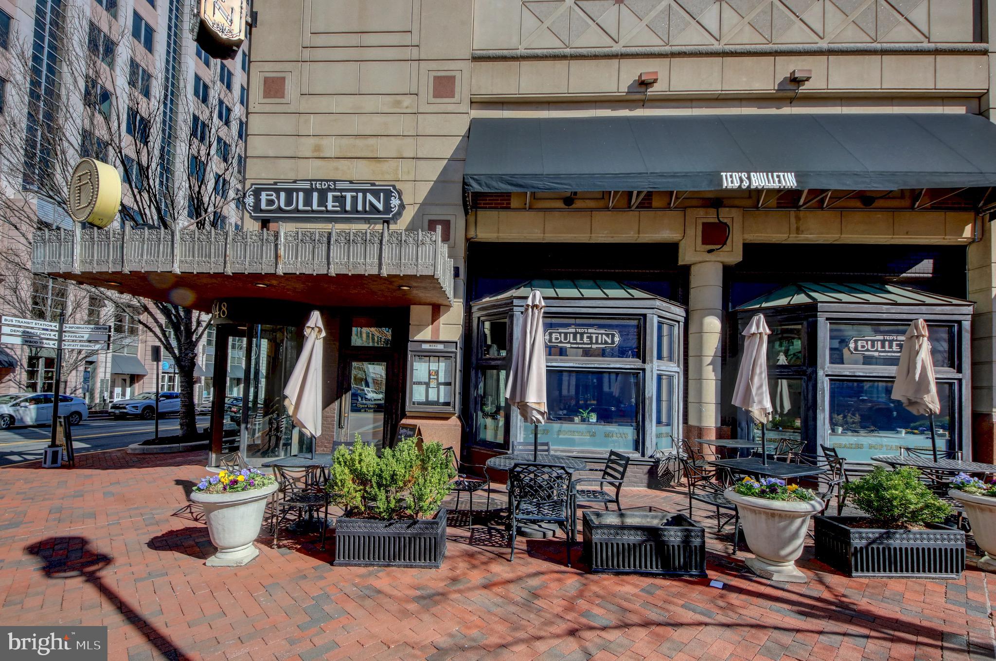 RESTON - Residential