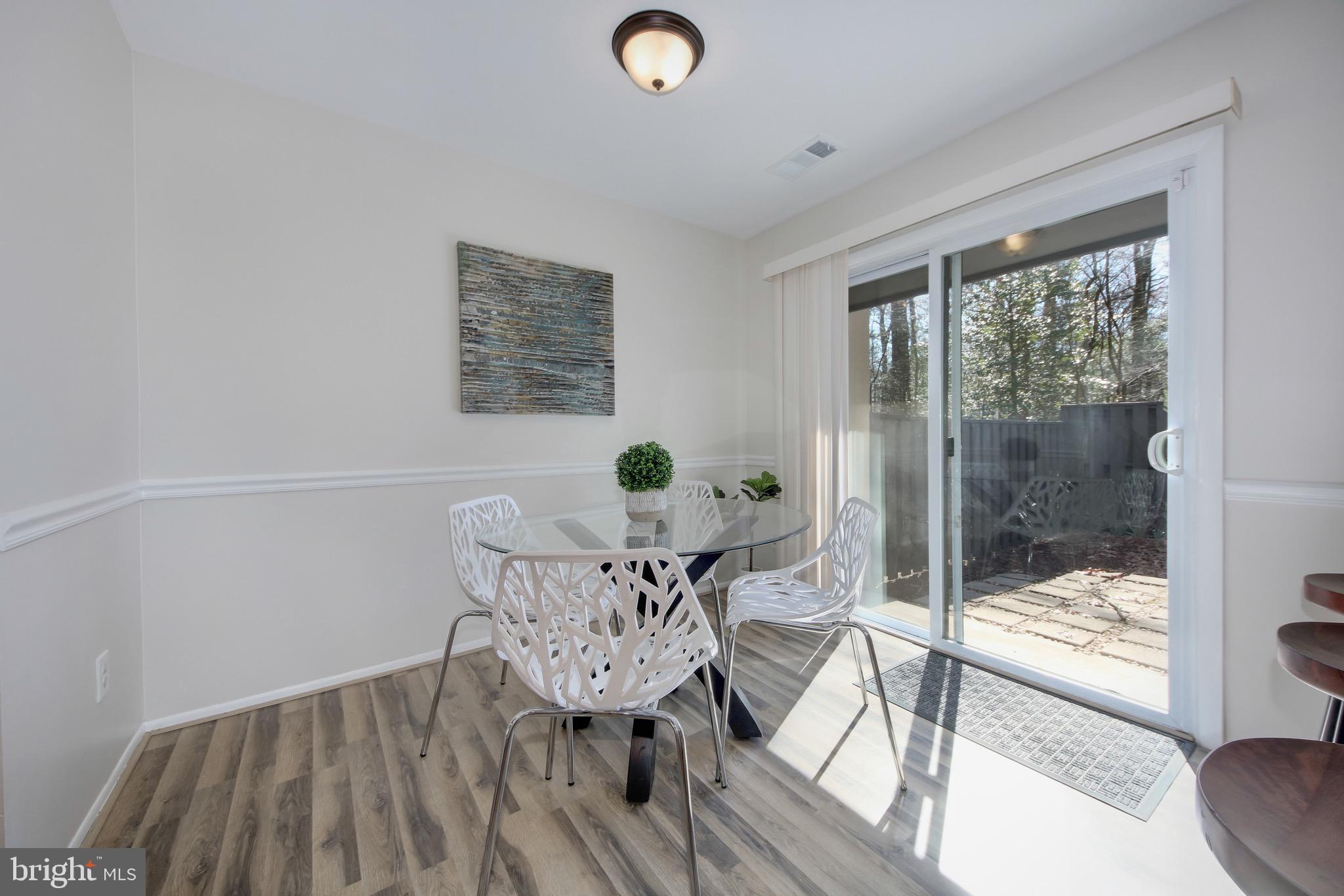 RESTON - Residential