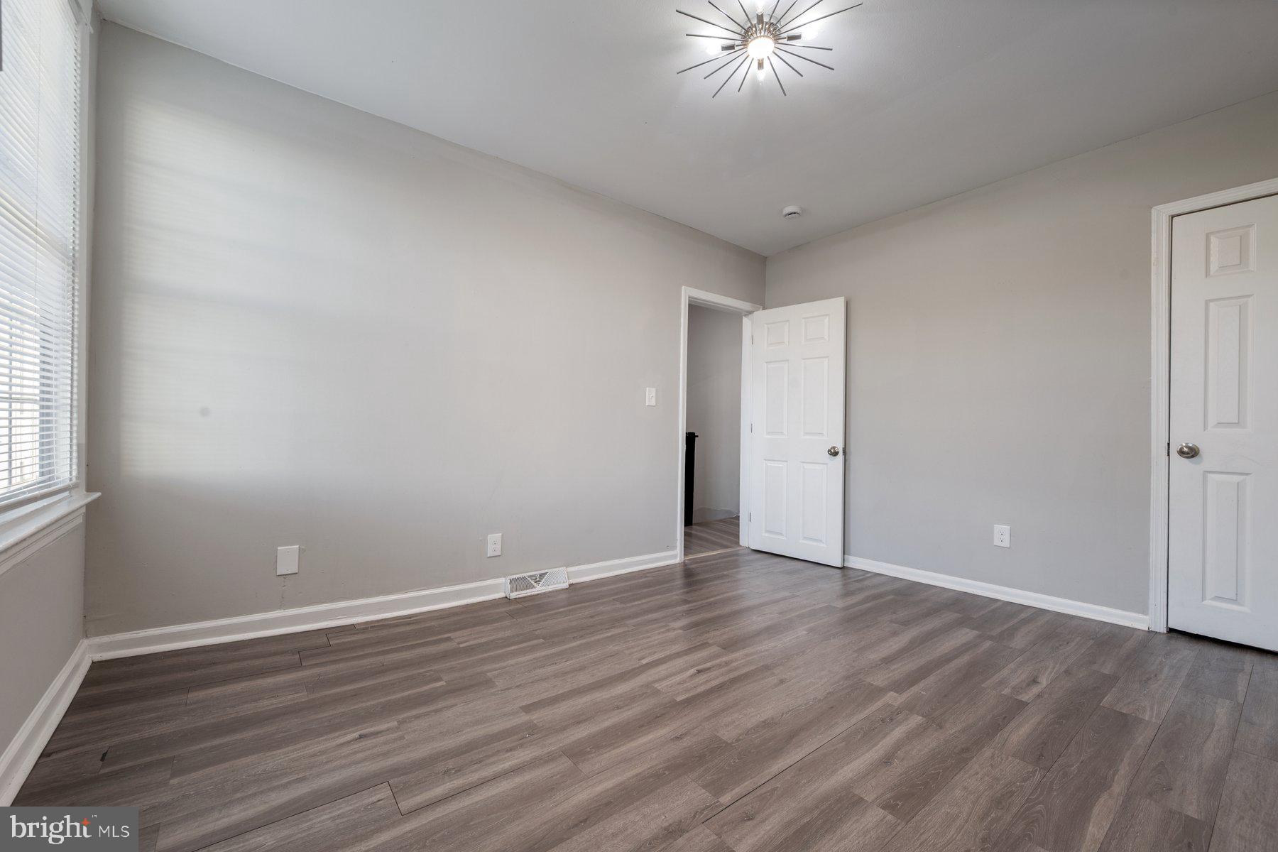 ROSEMONT - Residential